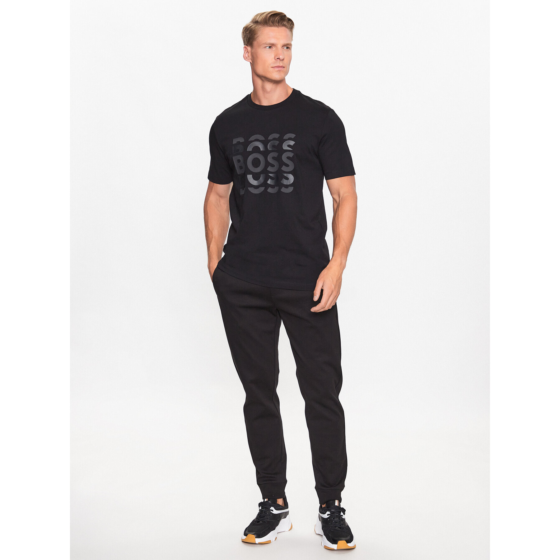 Boss Тишърт 50495735 Черен Regular Fit - Pepit.bg