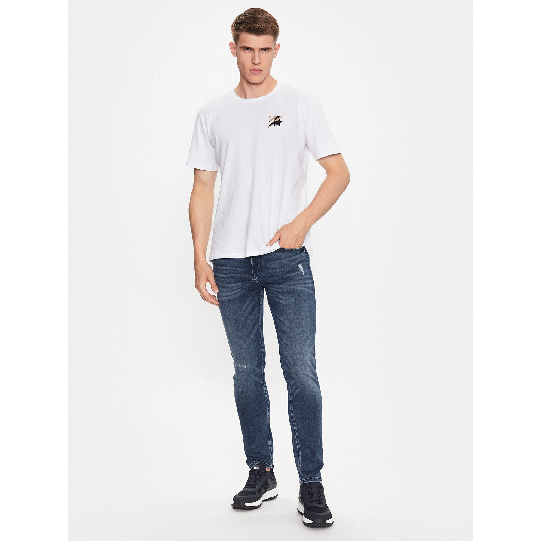 Boss Тишърт 50496122 Бял Regular Fit - Pepit.bg