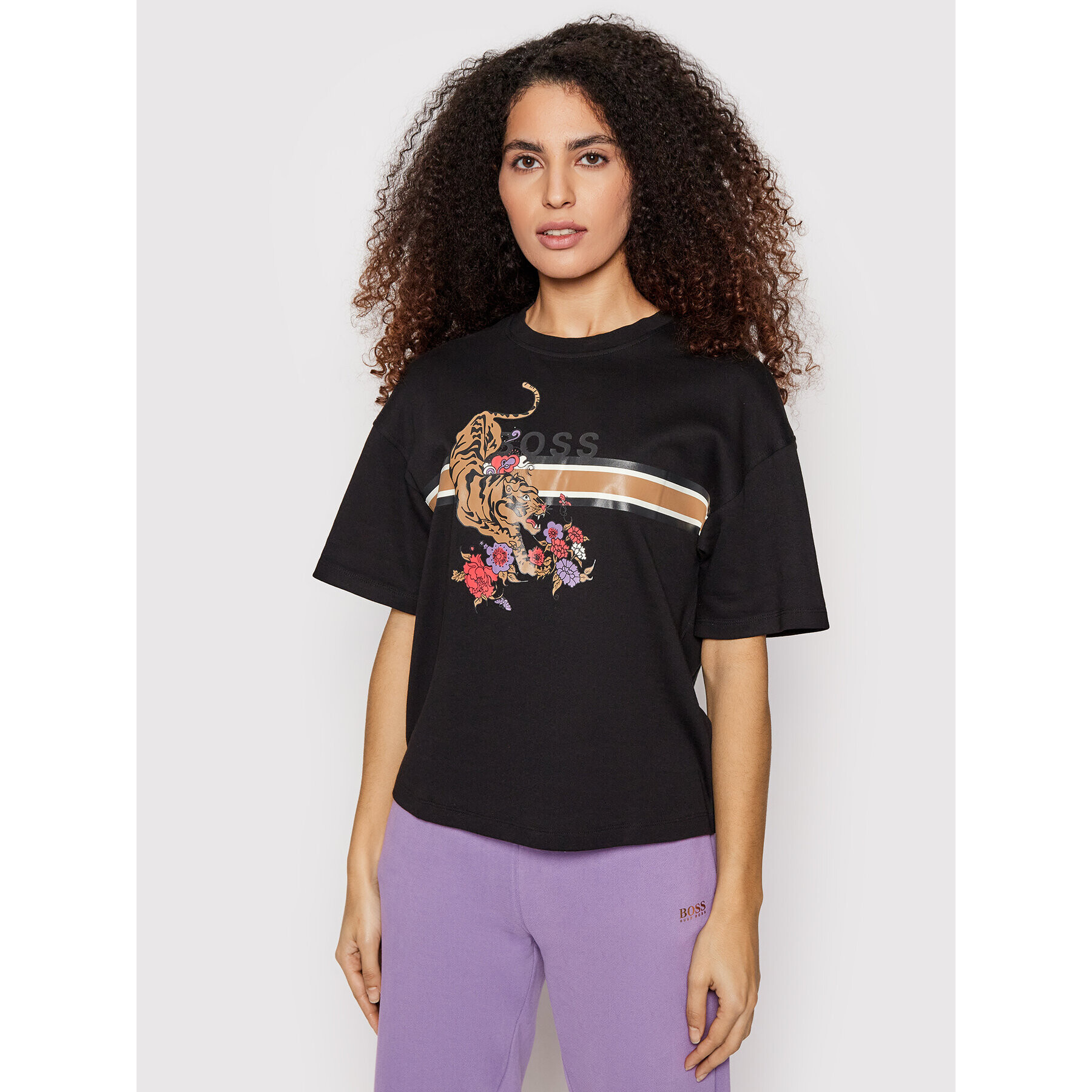 Boss Тишърт Evina_LNY 50468049 Черен Relaxed Fit - Pepit.bg