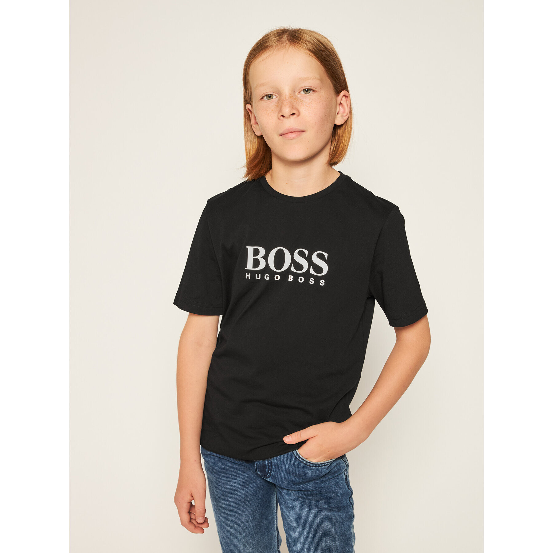 Boss Тишърт J25P13 S Черен Regular Fit - Pepit.bg