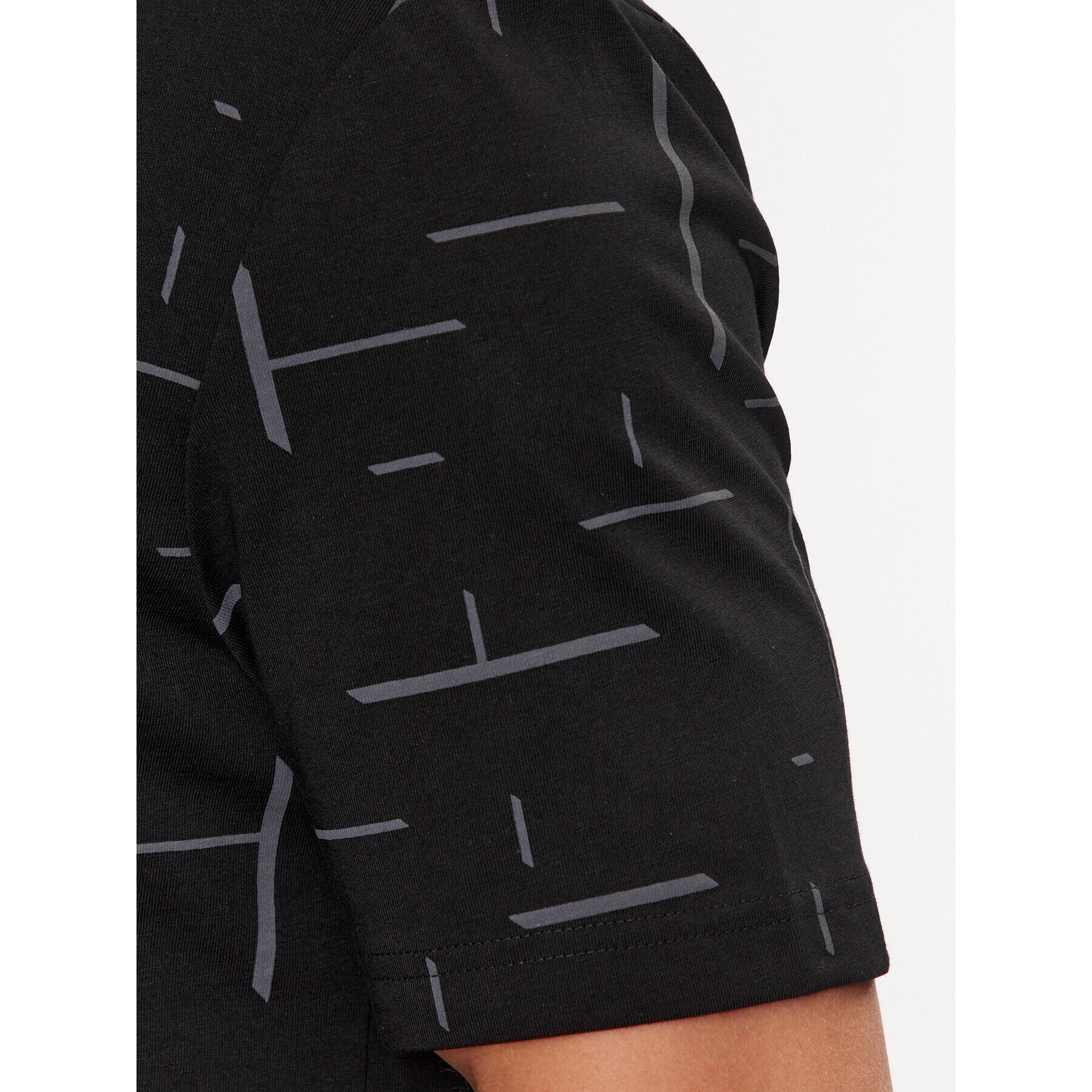 Boss Тишърт Tee 3 50501233 Черен Regular Fit - Pepit.bg
