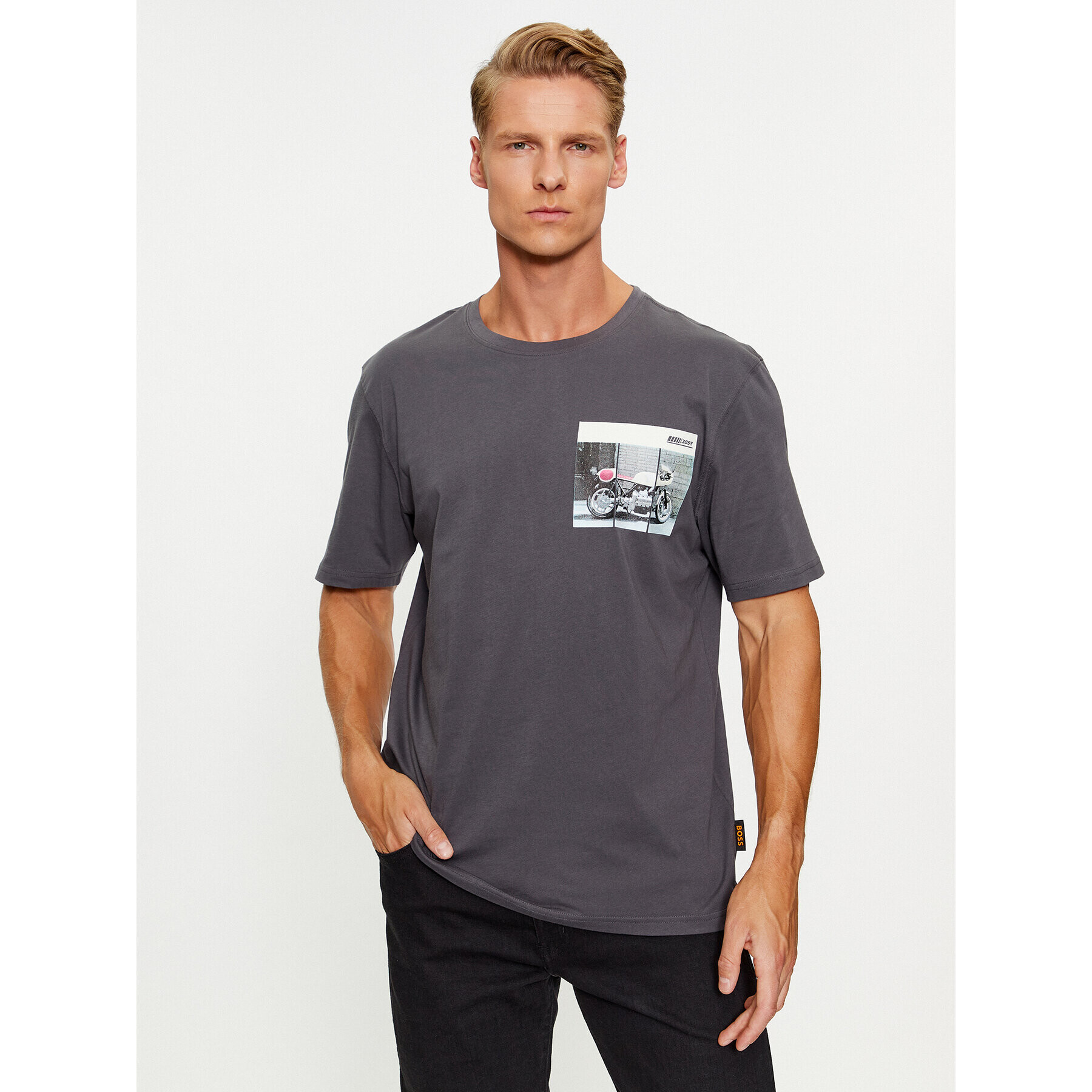 Boss Тишърт TeeMotor 50495741 Сив Relaxed Fit - Pepit.bg
