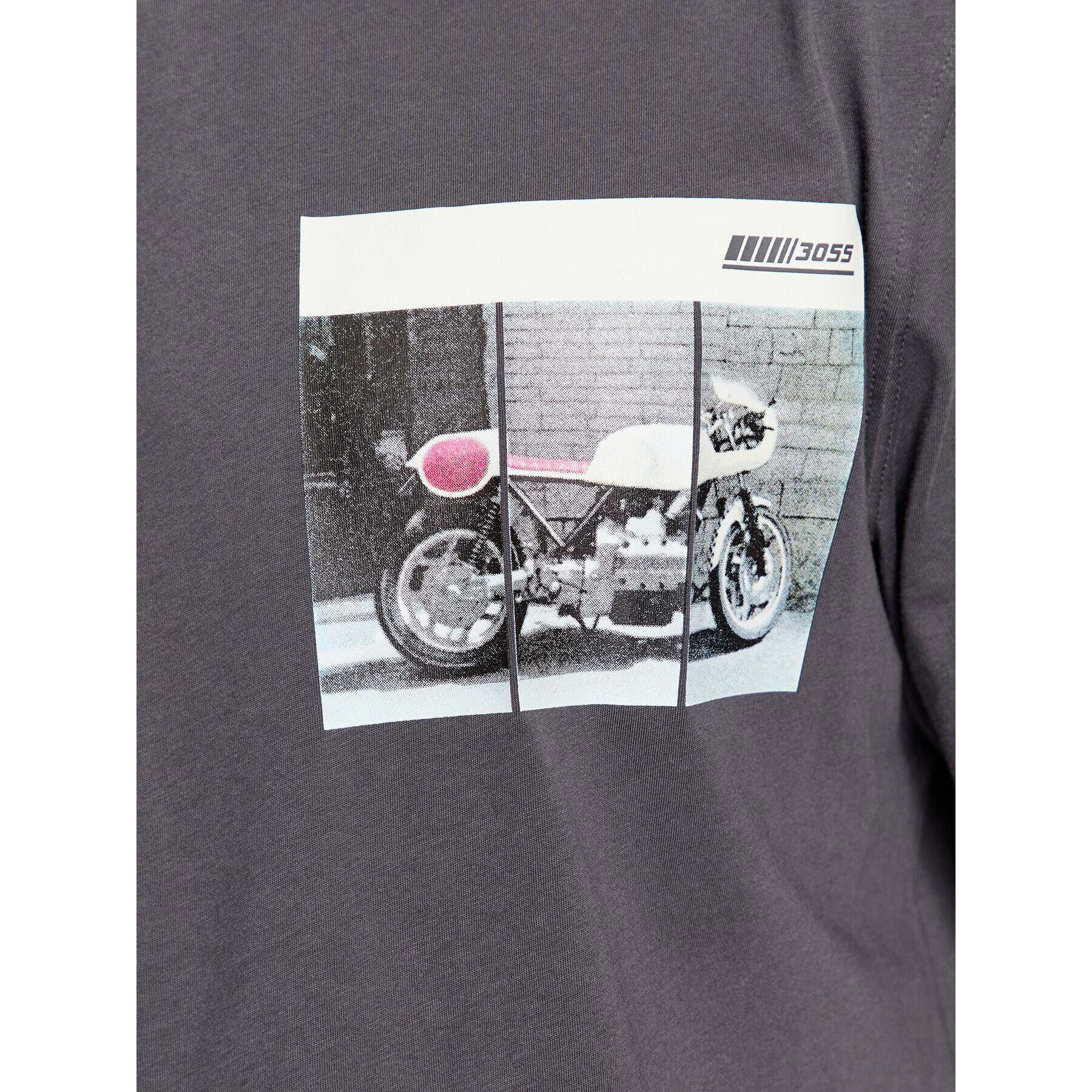 Boss Тишърт TeeMotor 50495741 Сив Relaxed Fit - Pepit.bg