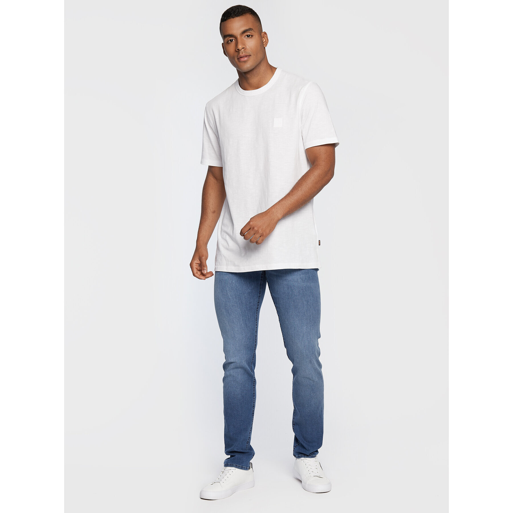 Boss Тишърт Tegood 50478771 Бял Regular Fit - Pepit.bg