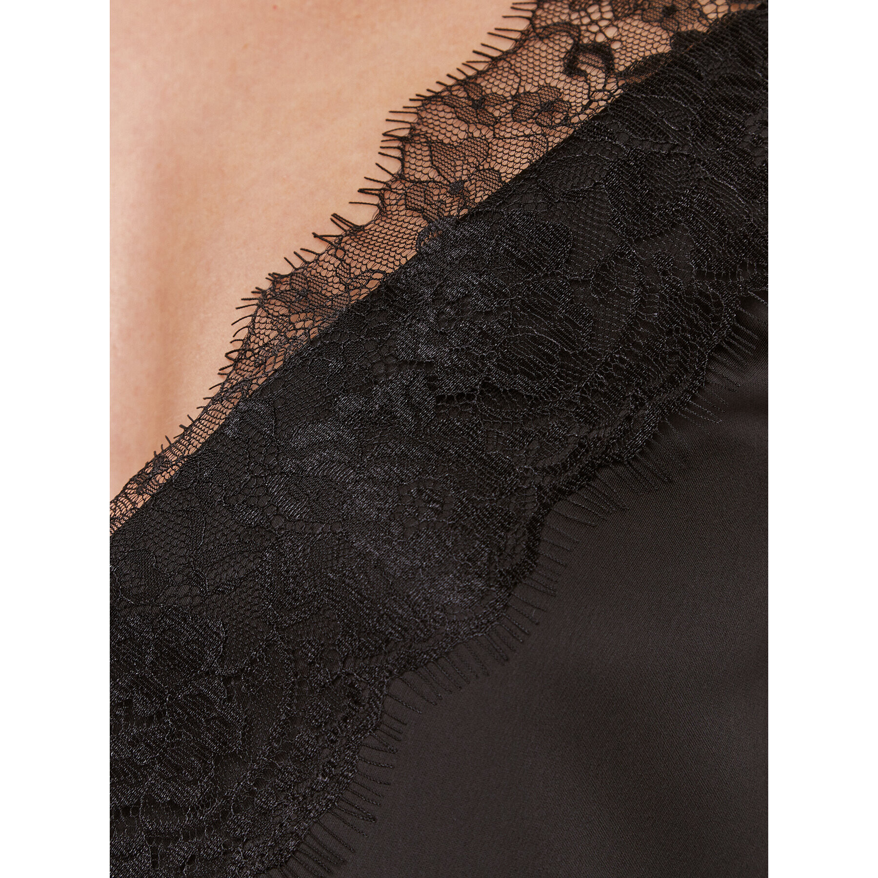 Boss топ Belinga 50502575 Черен Regular Fit - Pepit.bg