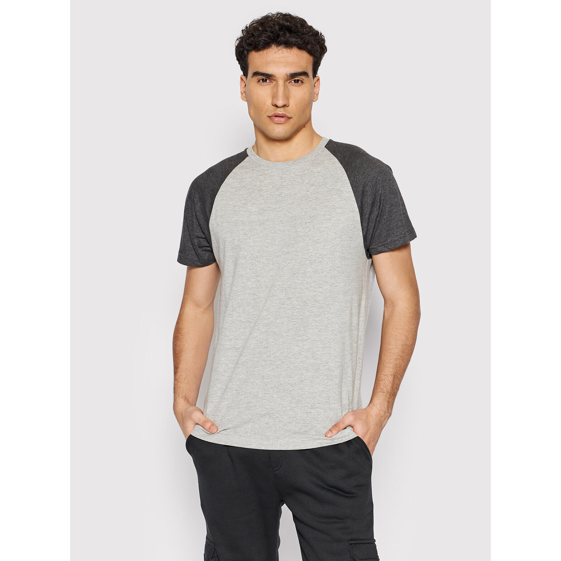 Brave Soul Тишърт MTS-149BAPTISTE Сив Regular Fit - Pepit.bg