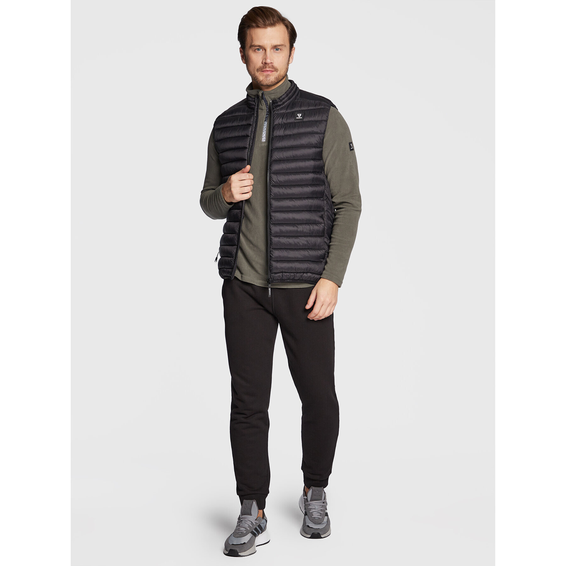 Brunotti Елек Balan 2221180001 Черен Regular Fit - Pepit.bg