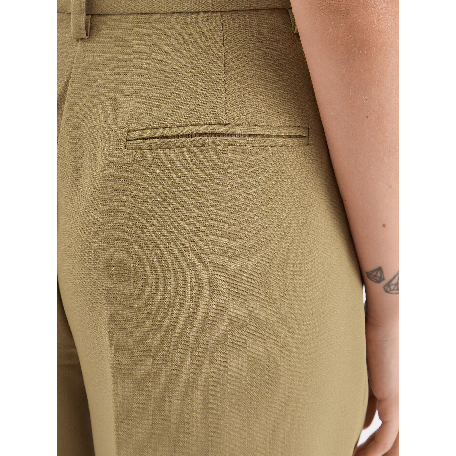 Bruuns Bazaar Текстилни панталони Cindy BBW2393 Зелен Loose Fit - Pepit.bg