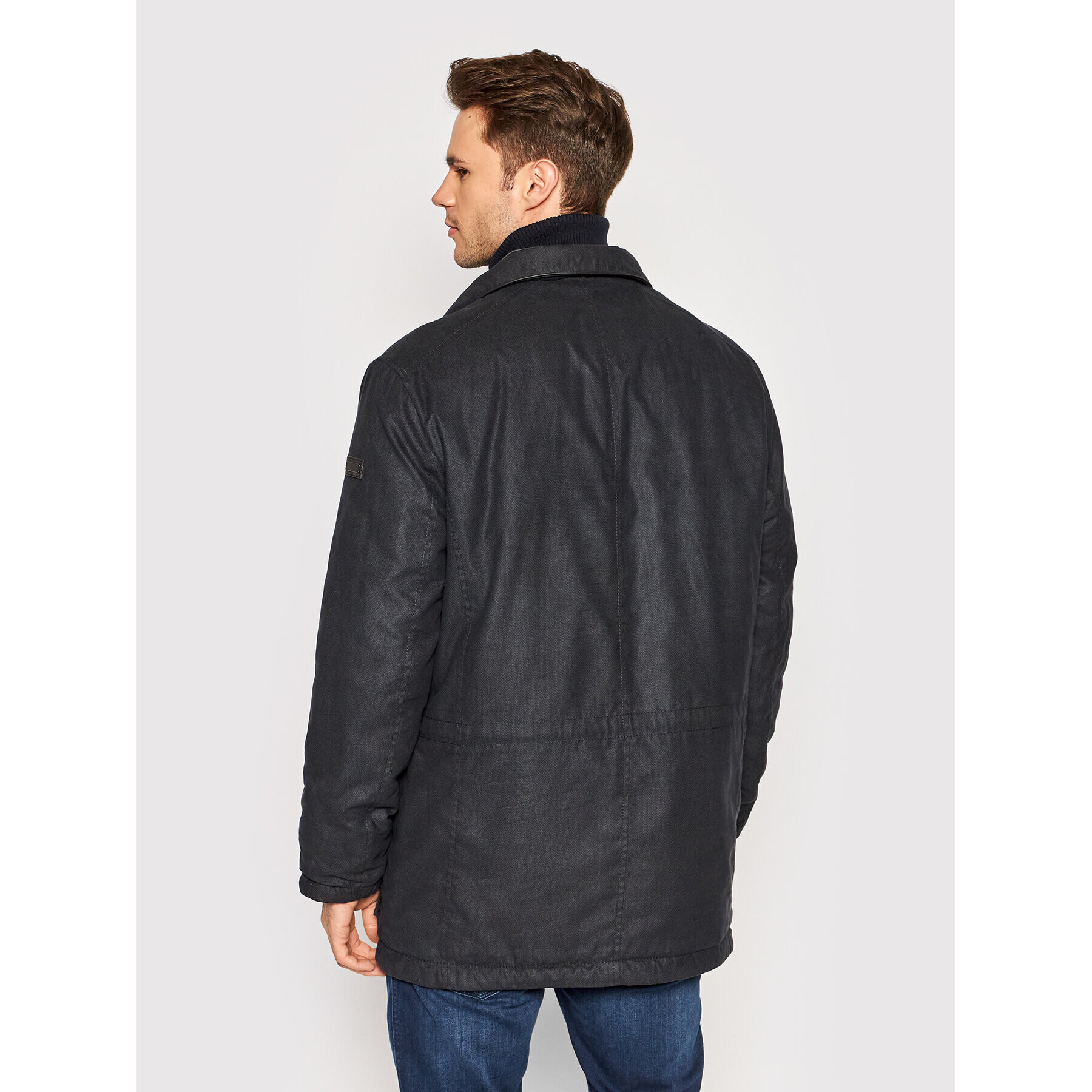 Bugatti Зимно яке 877213 89049 Черен Regular Fit - Pepit.bg