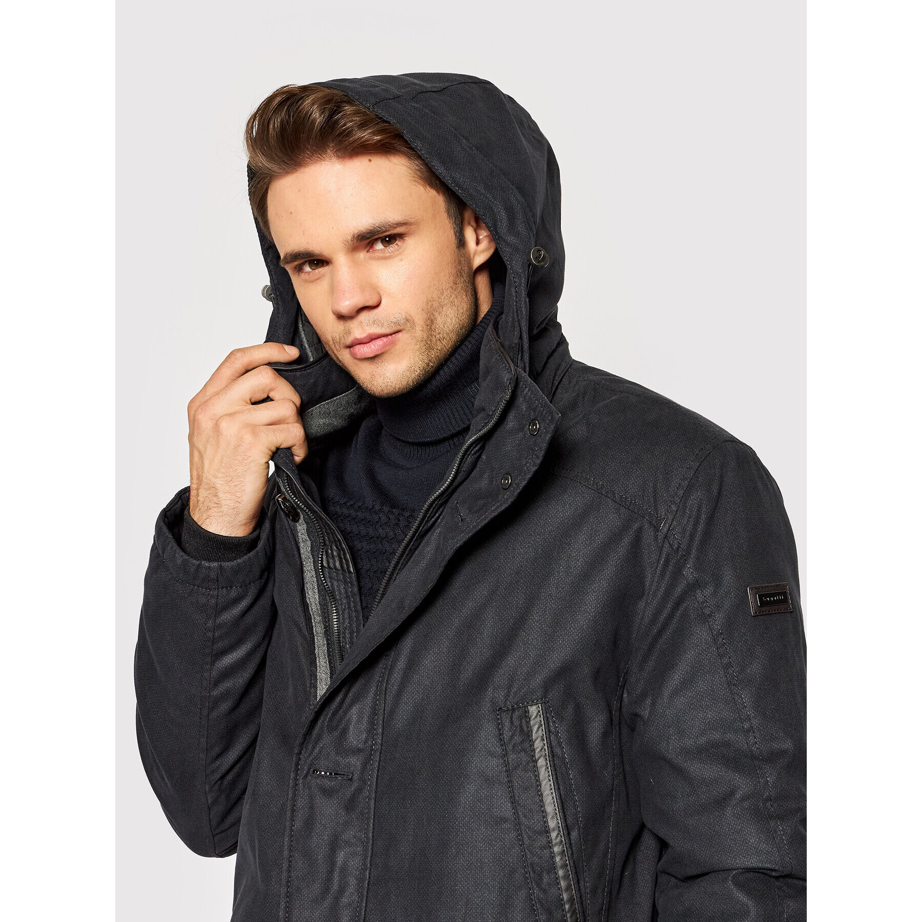 Bugatti Зимно яке 877213 89049 Черен Regular Fit - Pepit.bg