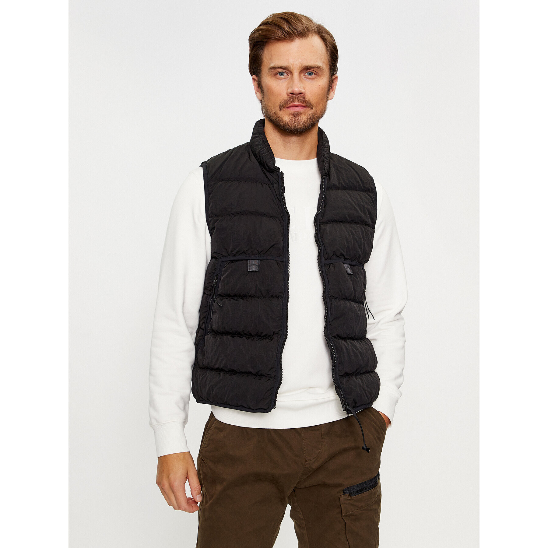 C.P. Company Елек Down Vest 15CMOW030A 006369G Черен Regular Fit - Pepit.bg