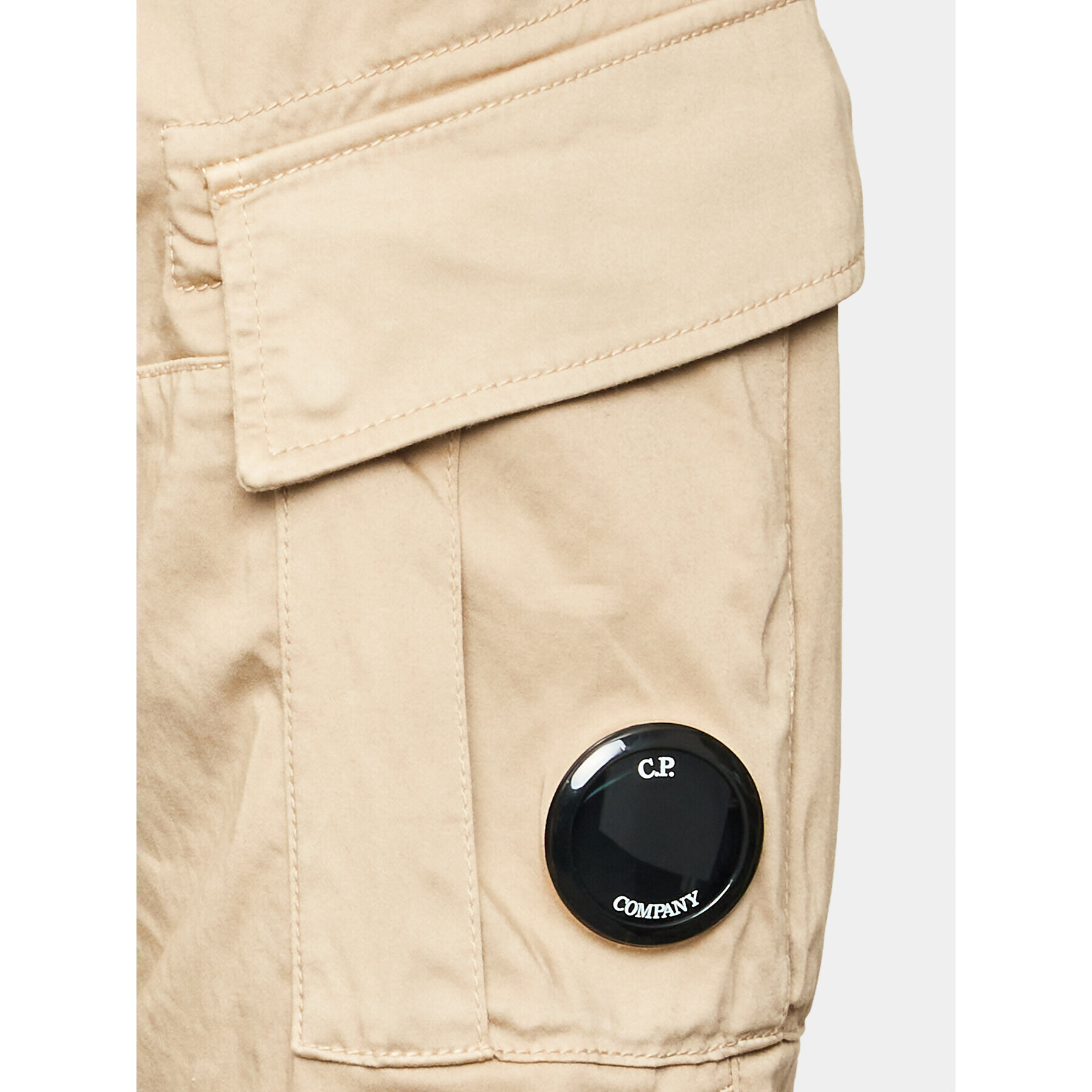 C.P. Company Шорти от плат 14CMBE116A 005694G Бежов Regular Fit - Pepit.bg