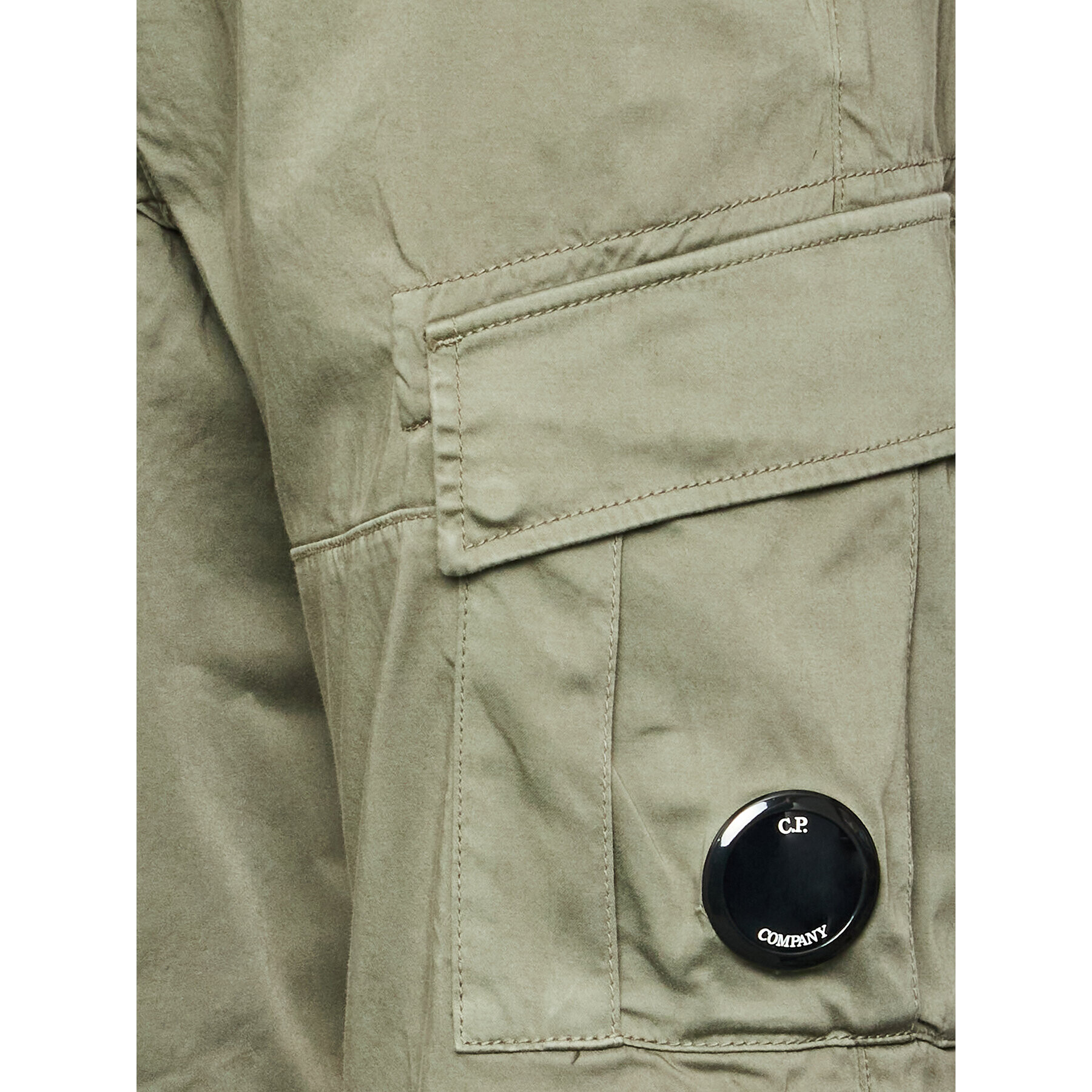 C.P. Company Шорти от плат 14CMBE116A 005694G Зелен Regular Fit - Pepit.bg