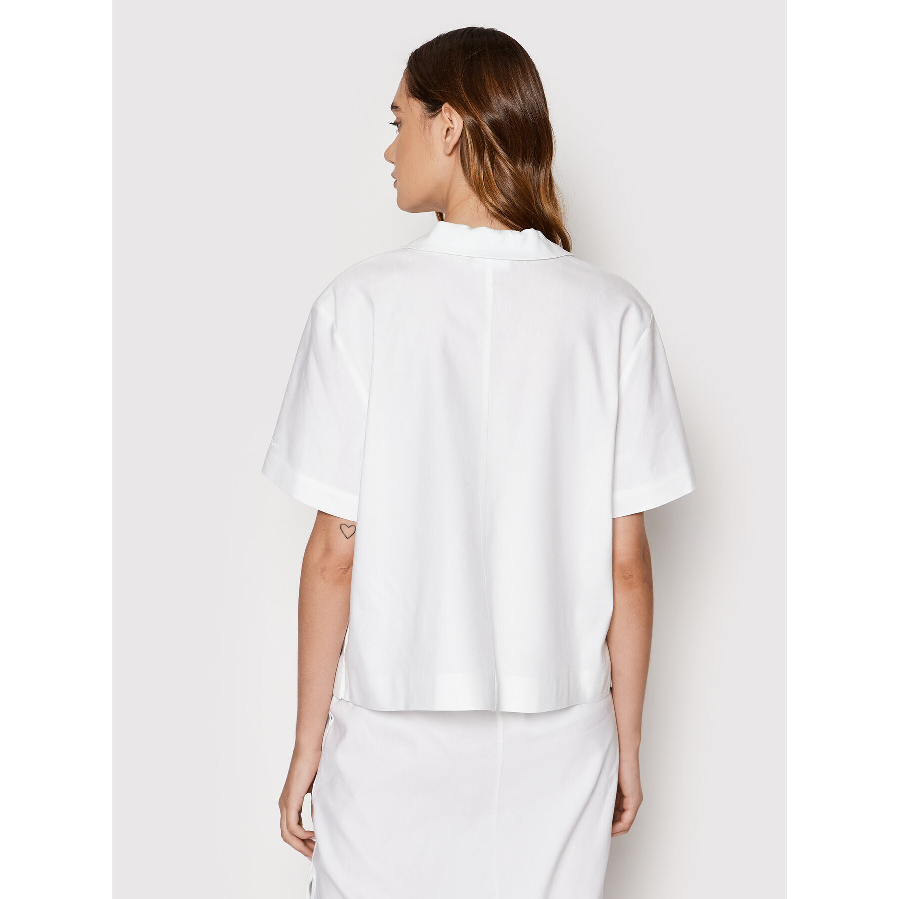 Calvin Klein Блуза Inclusive K20K204392 Бял Relaxed Fit - Pepit.bg