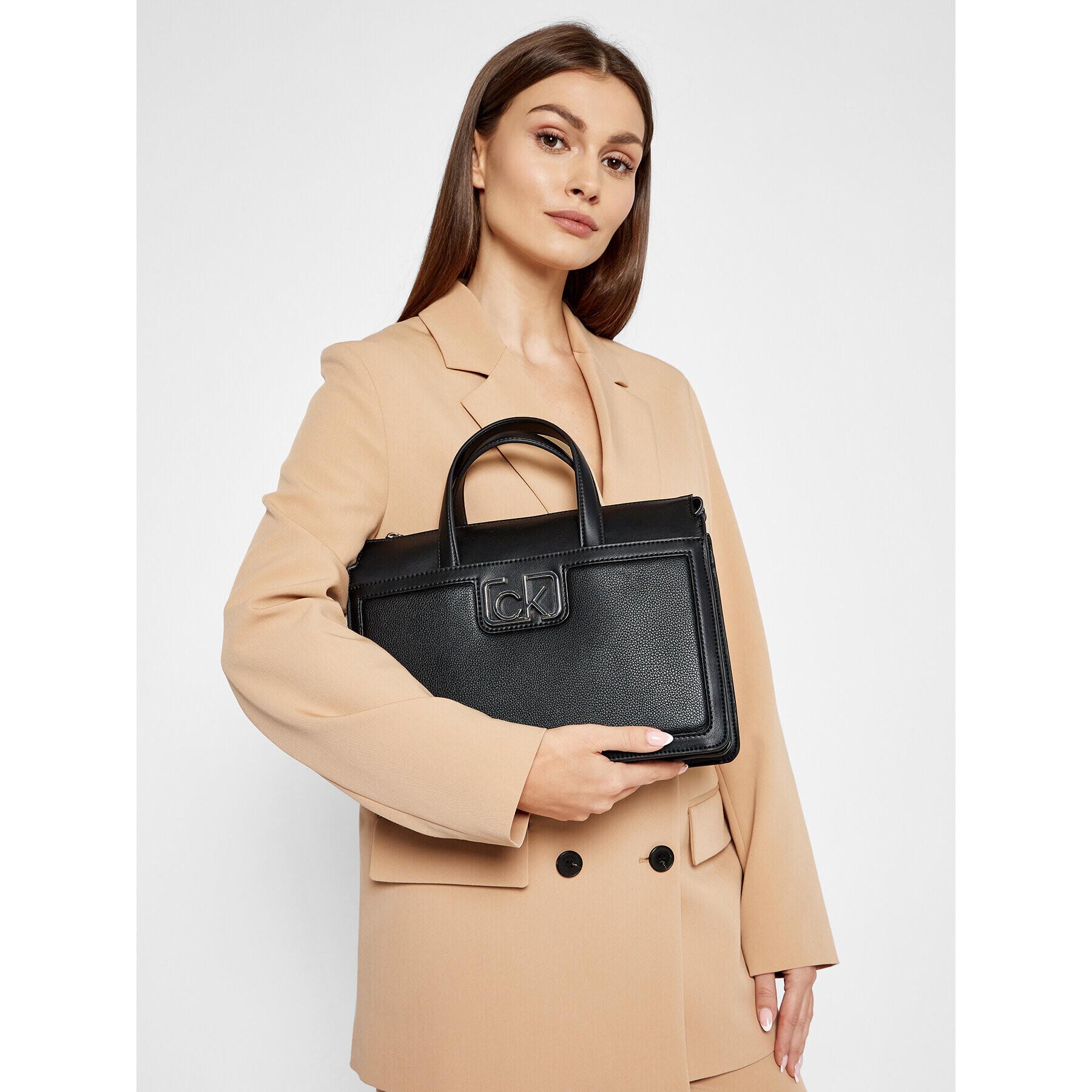 Calvin Klein Дамска чанта Business Tote K60K607893 Черен - Pepit.bg