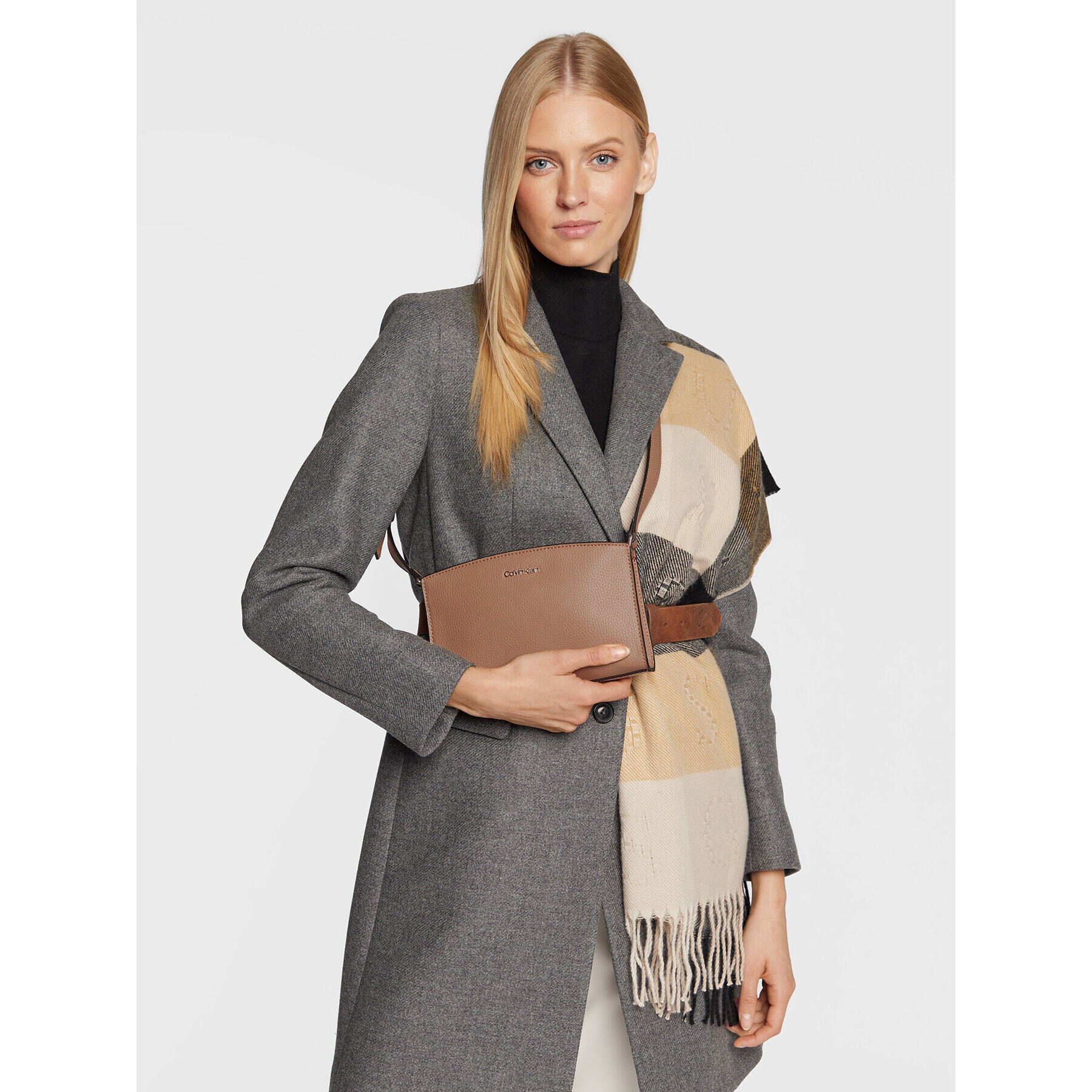 Calvin Klein Дамска чанта Ck Code Crossbody K60K609870 Кафяв - Pepit.bg
