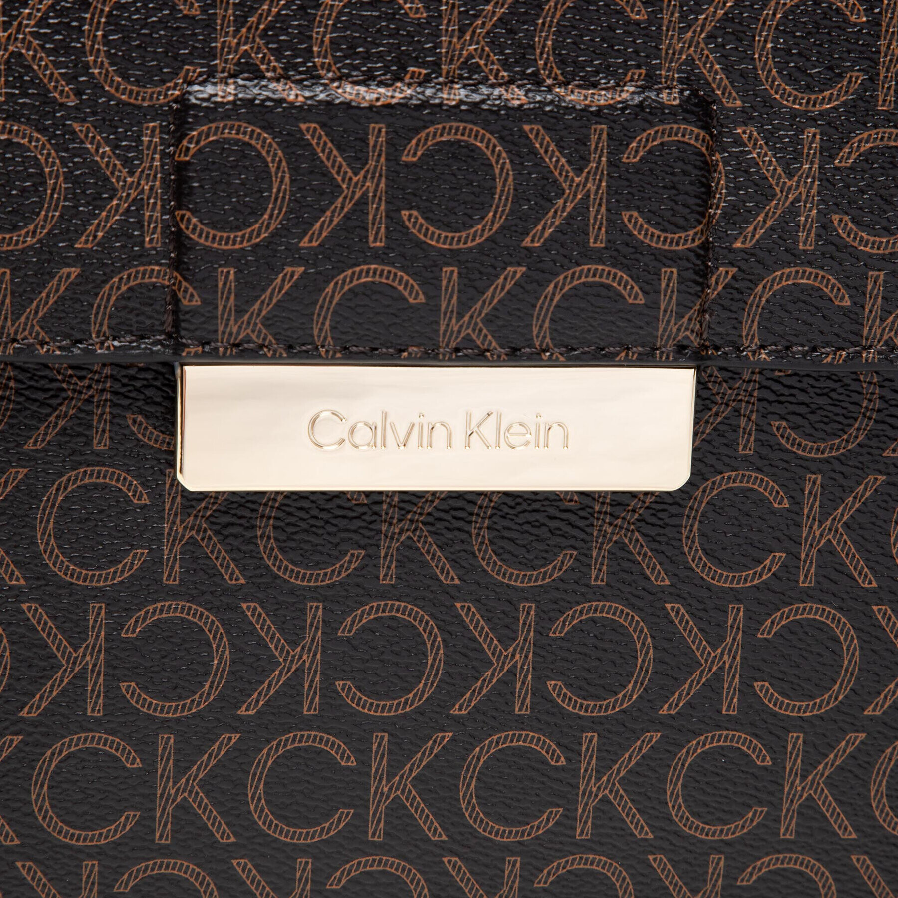 Calvin Klein Дамска чанта Ck Core Top Handle Bag Mono K60K6094130 Кафяв - Pepit.bg