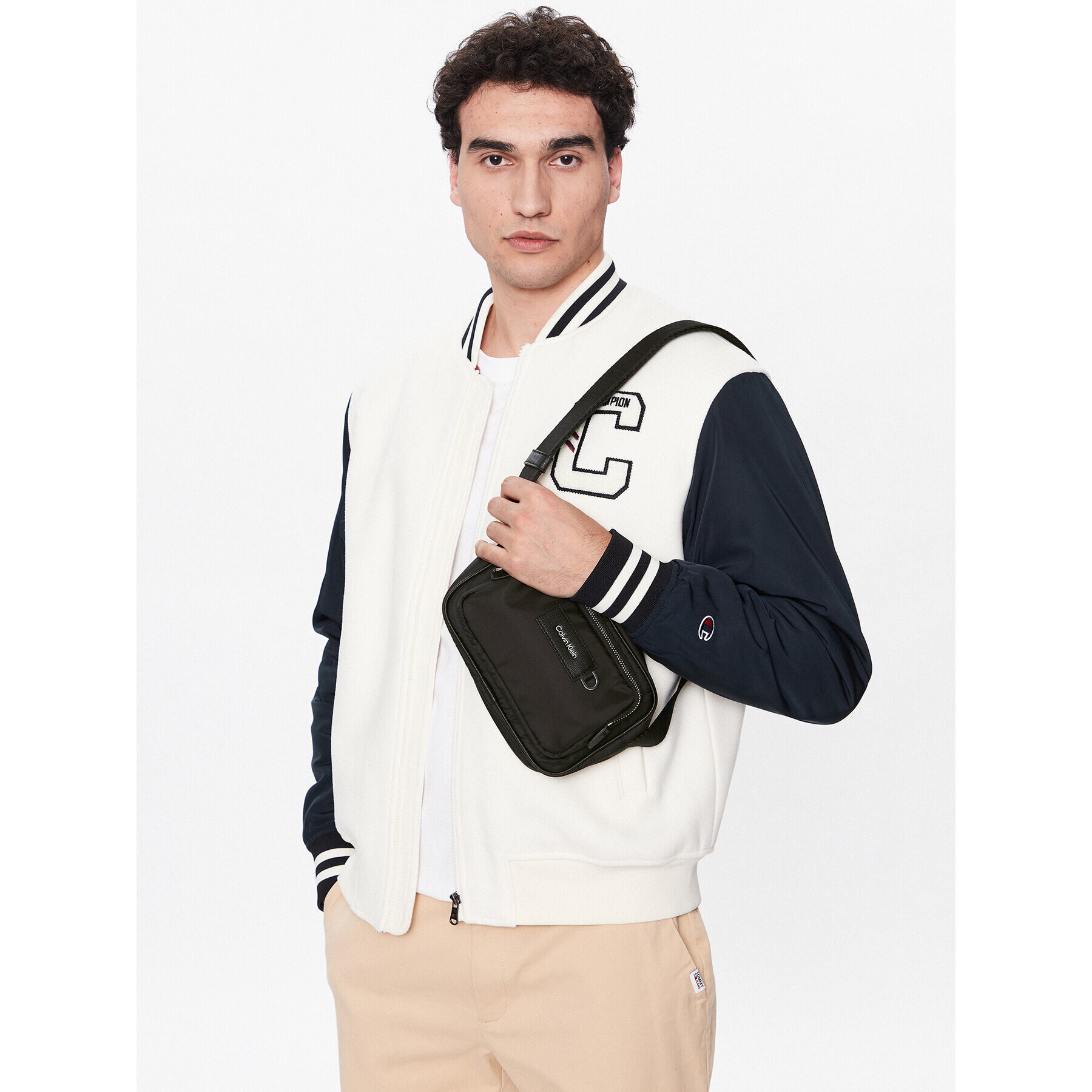 Calvin Klein Дамска чанта Ck Elevated Camera Bag K50K510193 Черен - Pepit.bg