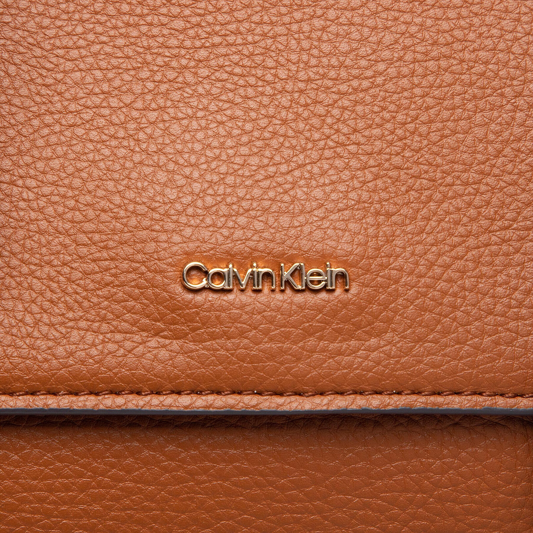 Calvin Klein Дамска чанта Ck Elevated Satchel Md K60K609852 Кафяв - Pepit.bg