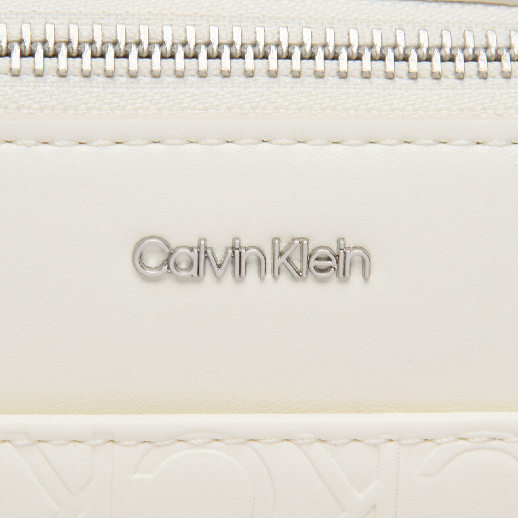 Calvin Klein Дамска чанта Ck Must Camera Bag Sm K60K610741 Бежов - Pepit.bg