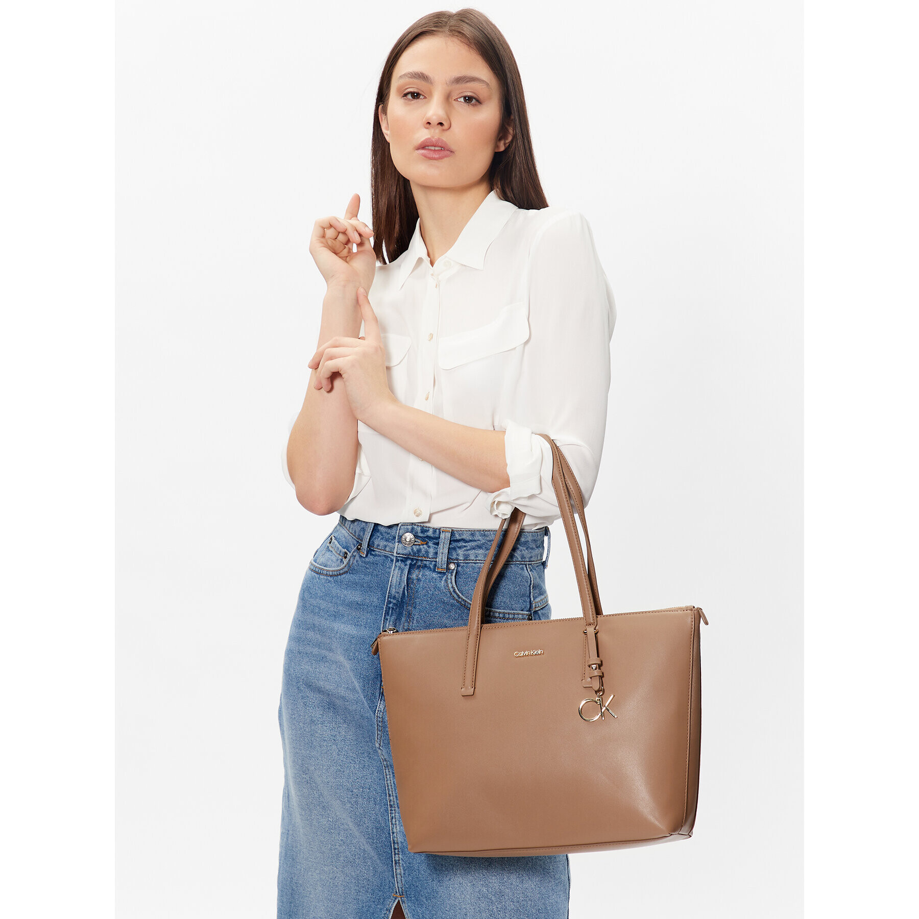 Calvin Klein Дамска чанта Ck Must Shopper Md K60K609874 Бежов - Pepit.bg