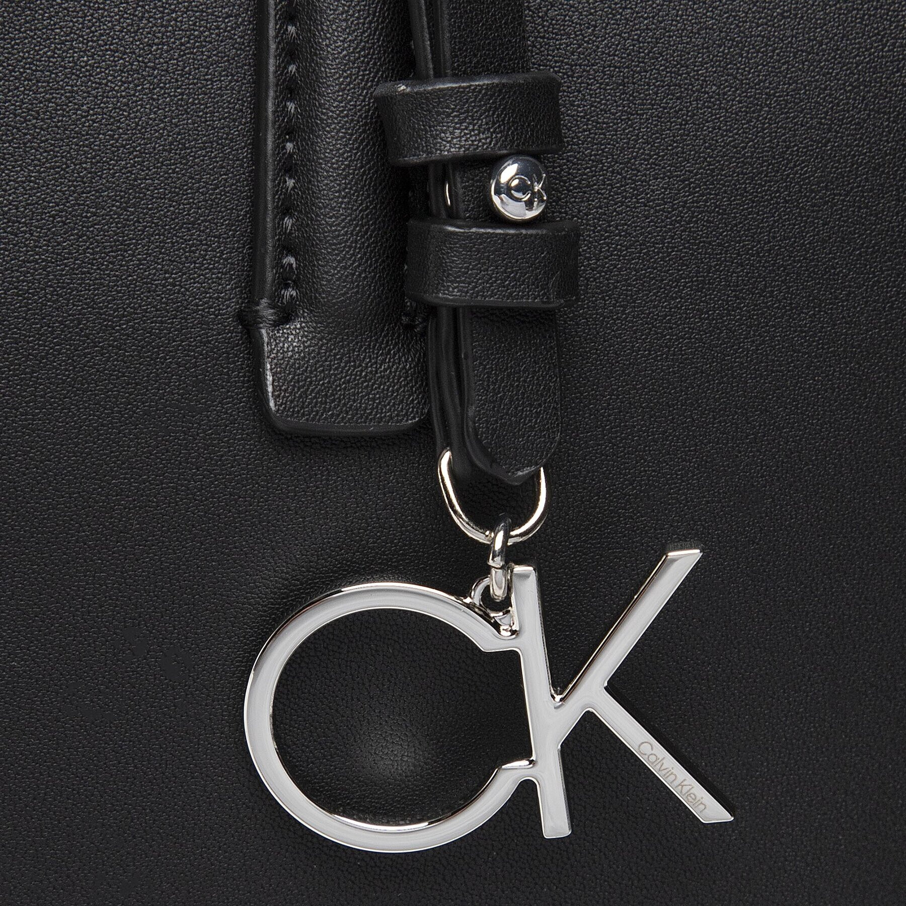 Calvin Klein Дамска чанта Ck Must Shopper Md K60K609874 Черен - Pepit.bg