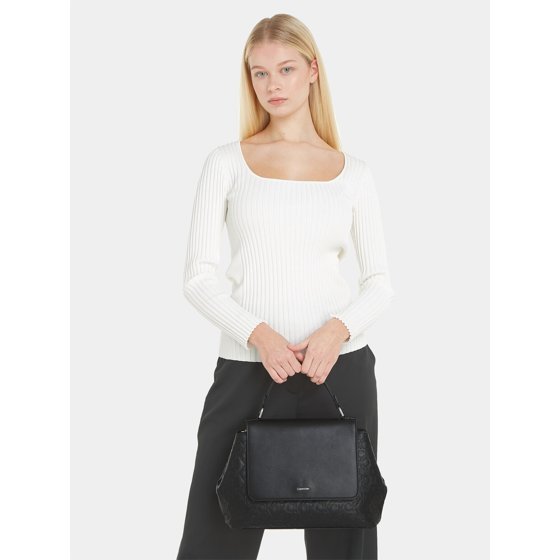 Calvin Klein Дамска чанта Ck Must Top Handle Tote-Emb Mono K60K611285 Черен - Pepit.bg