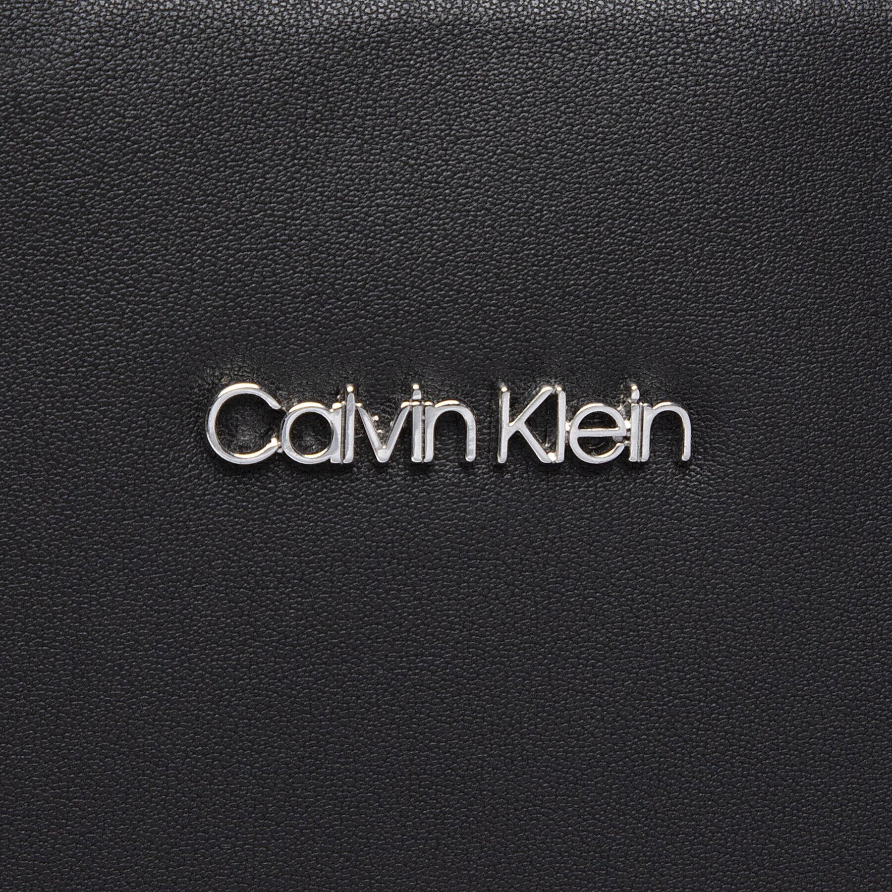 Calvin Klein Дамска чанта Ck Must Tote K60K609872 Черен - Pepit.bg