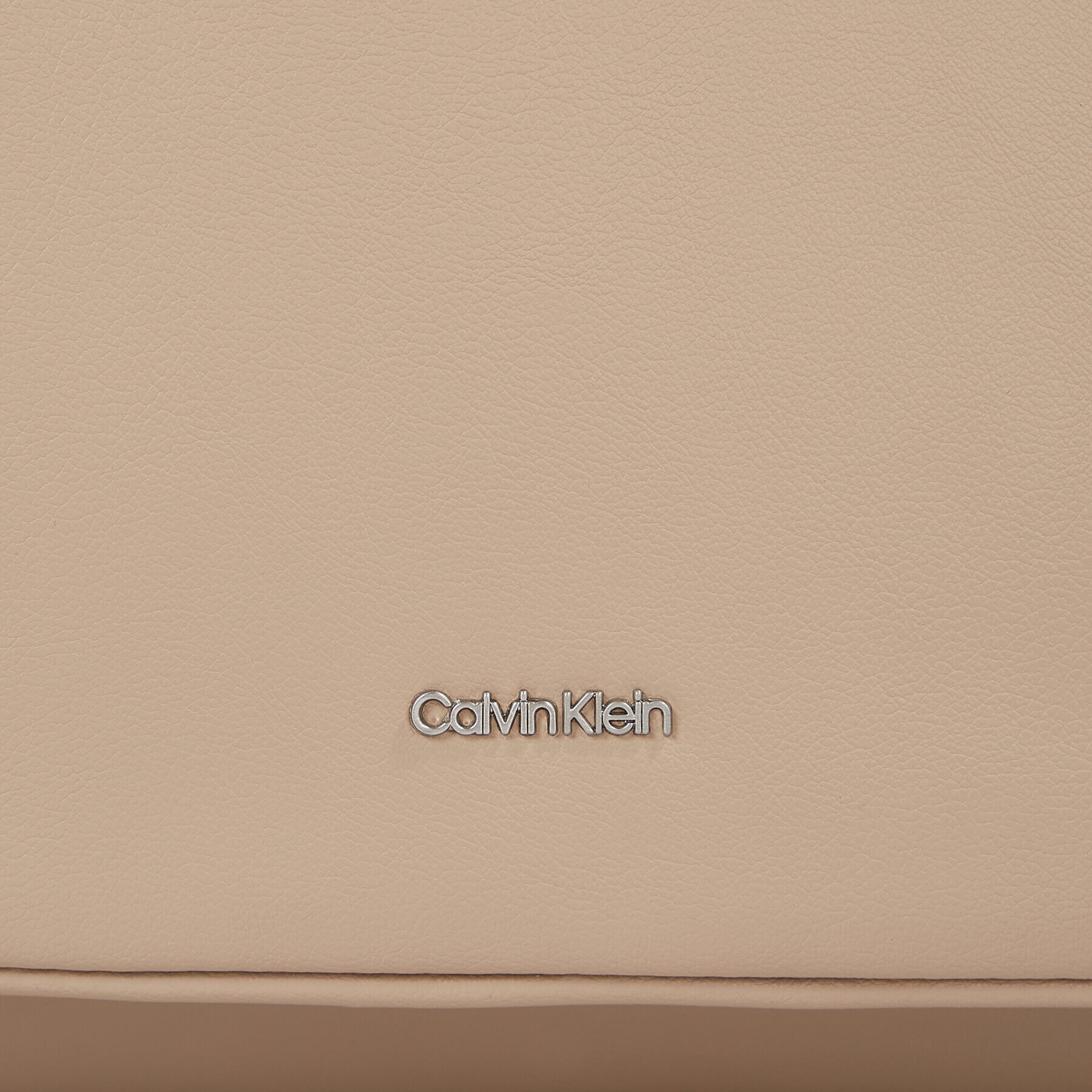 Calvin Klein Дамска чанта Puffed Shoulder Bag K60K611539 Бежов - Pepit.bg