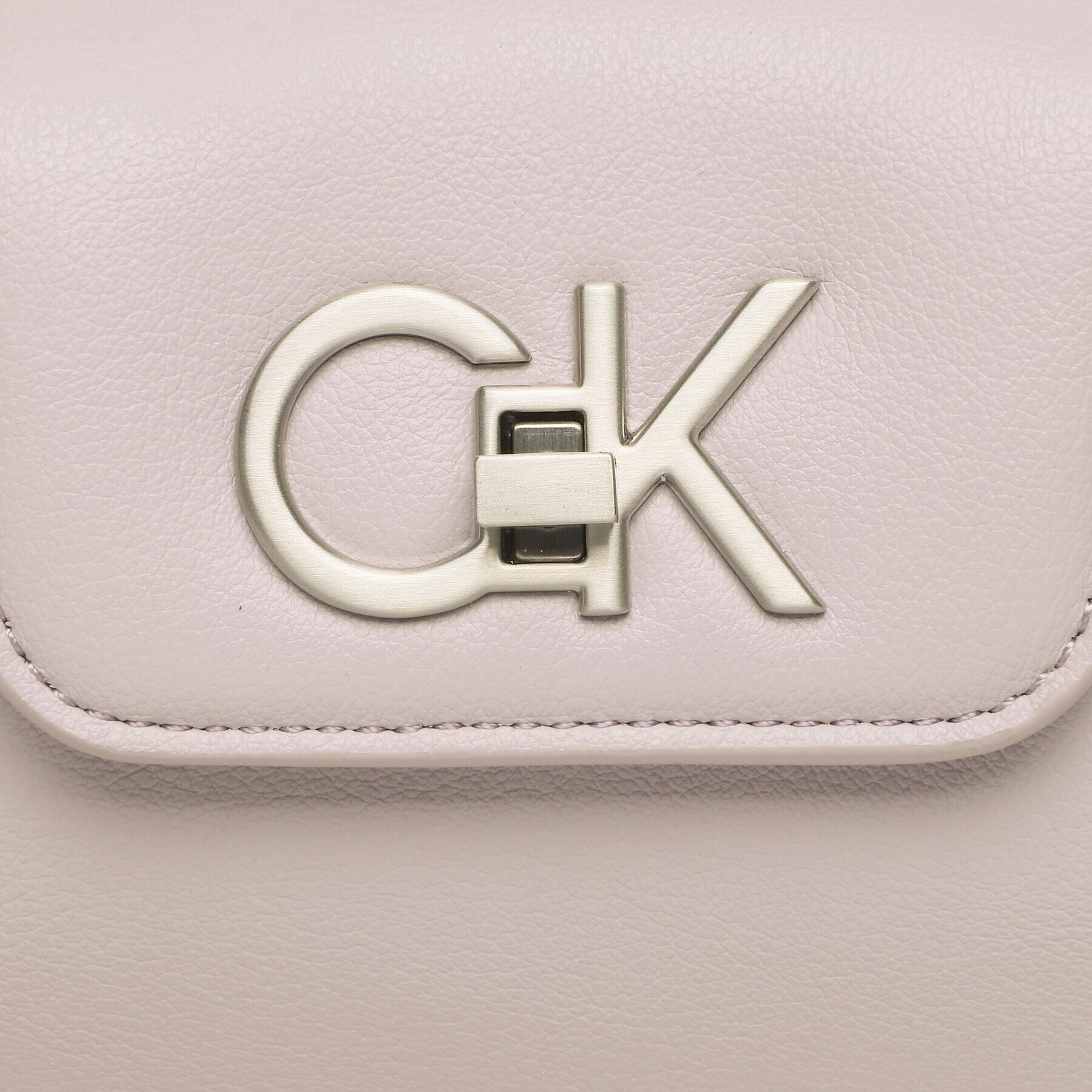 Calvin Klein Дамска чанта Re-Lock Crossbody W/Flap Sm K60K610770 Виолетов - Pepit.bg