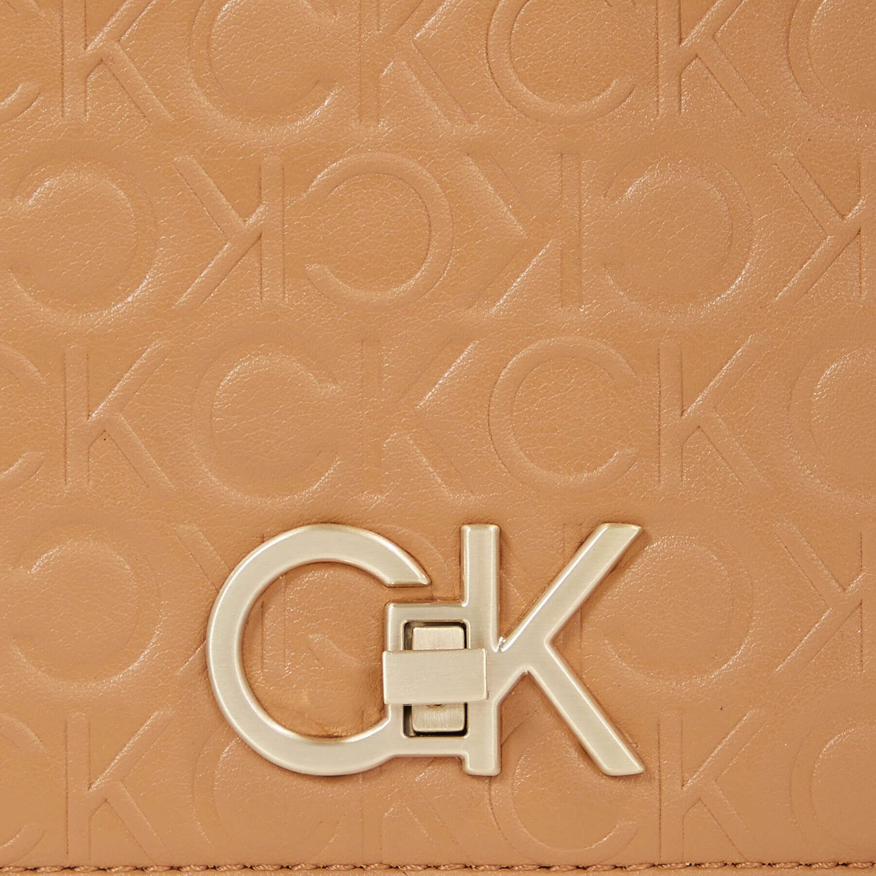 Calvin Klein Дамска чанта Re-Lock Double Gusett Xbody-Emb K60K611532 Кафяв - Pepit.bg