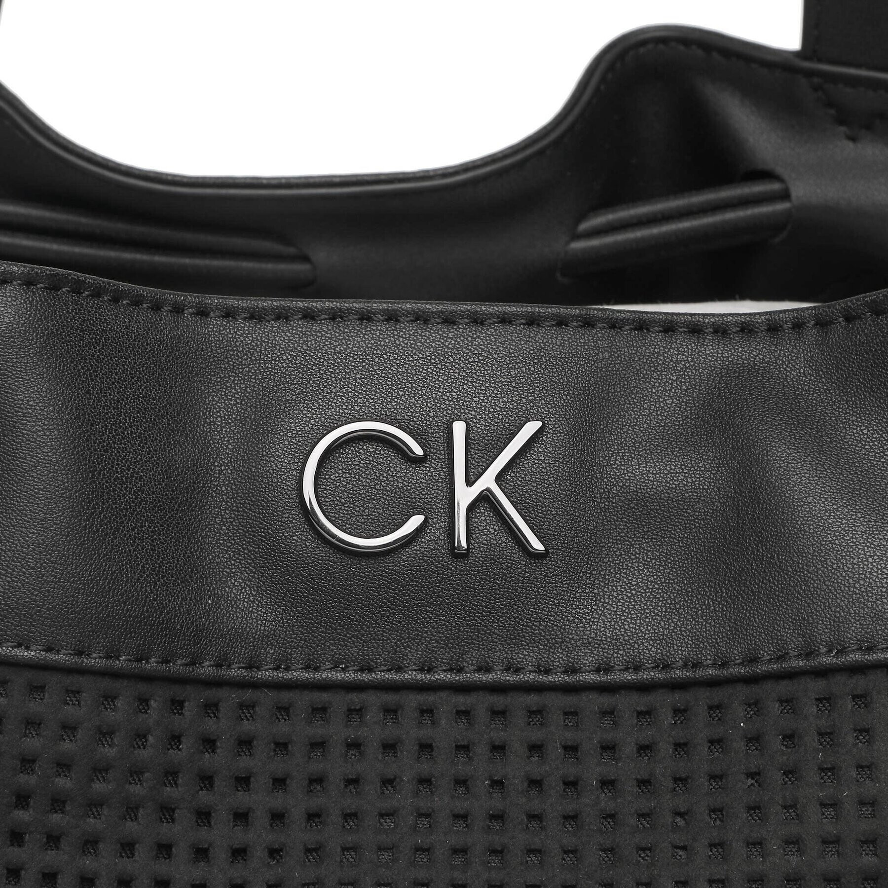 Calvin Klein Дамска чанта Re-Lock Drawstring Bag Perf K60K610635 Черен - Pepit.bg
