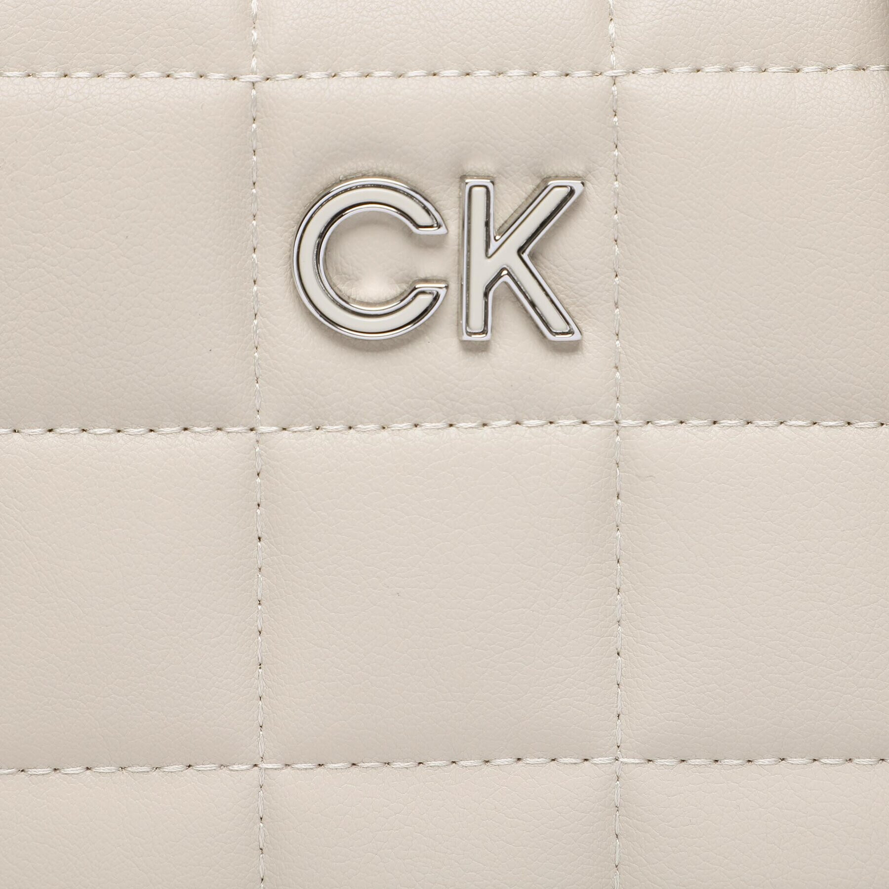 Calvin Klein Дамска чанта Re-Lock Quilt Camera Bag K60K610445 Бежов - Pepit.bg