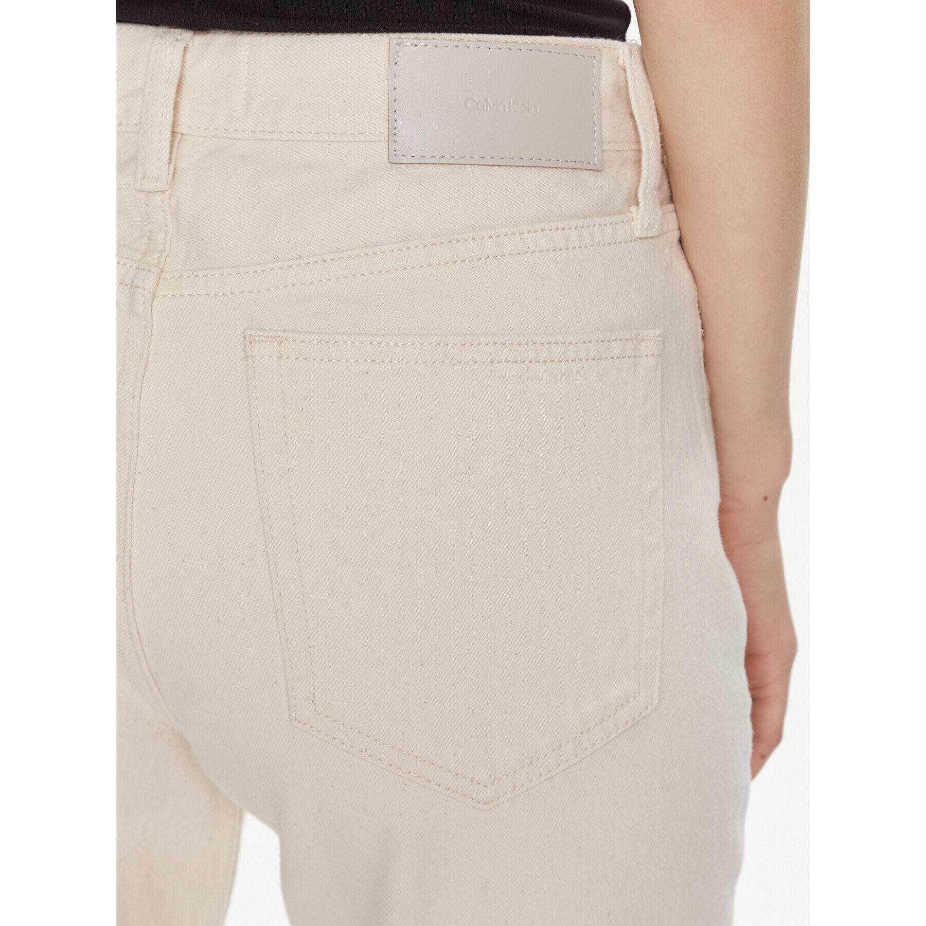 Calvin Klein Дънки Mid Rise Relax Bootcut Ecru K20K206308 Бял Slim Fit - Pepit.bg