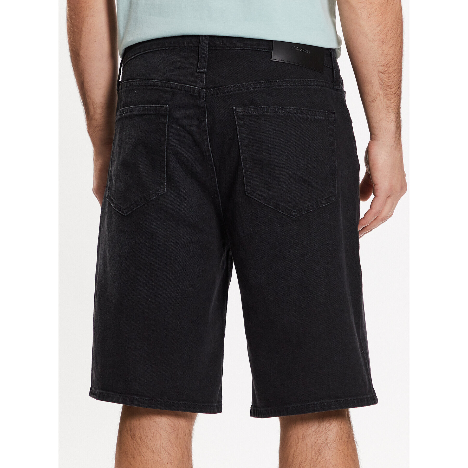 Calvin Klein Дънкови шорти K10K110993 Черен Relaxed Fit - Pepit.bg