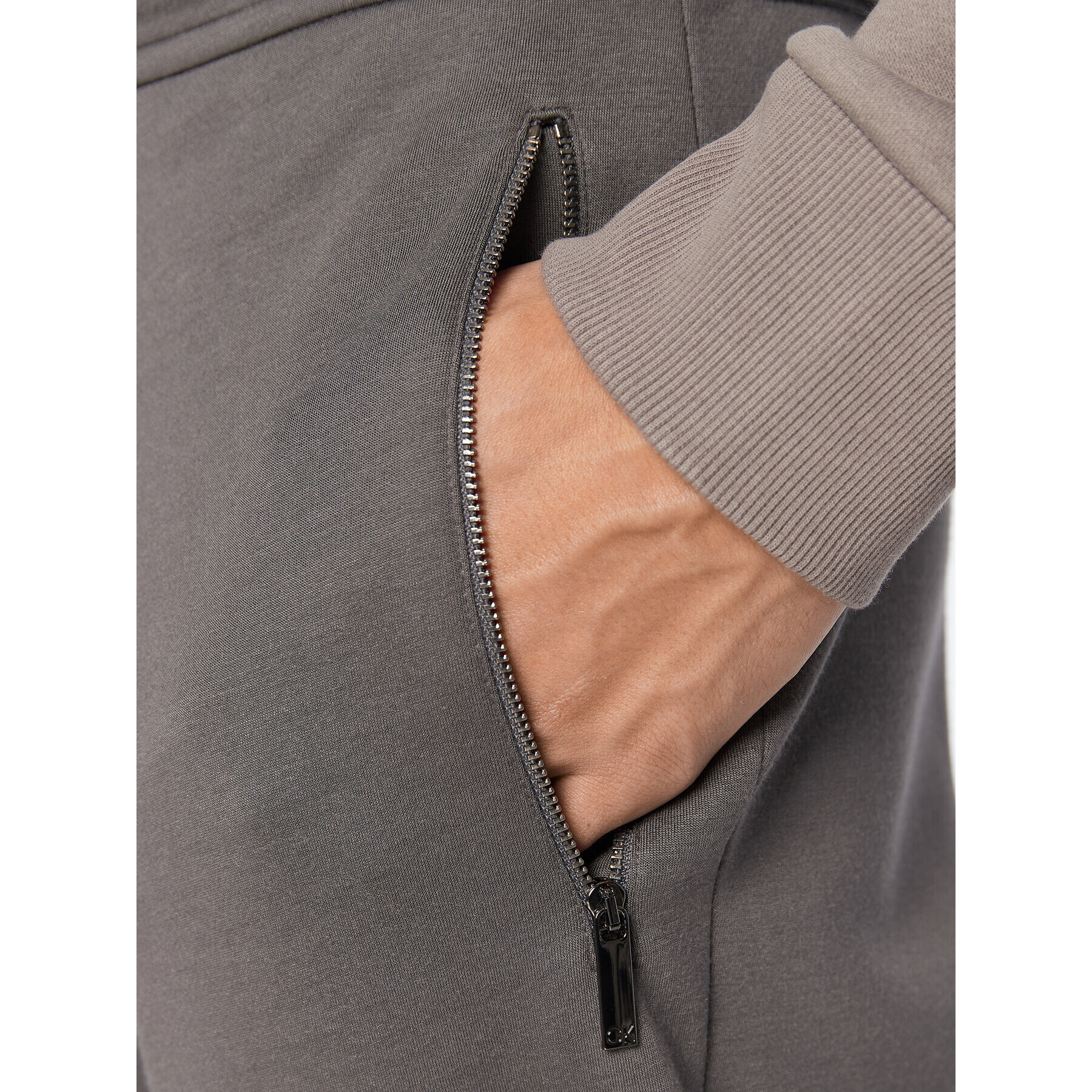 Calvin Klein Долнище анцуг Iconic K10K110196 Сив Relaxed Fit - Pepit.bg