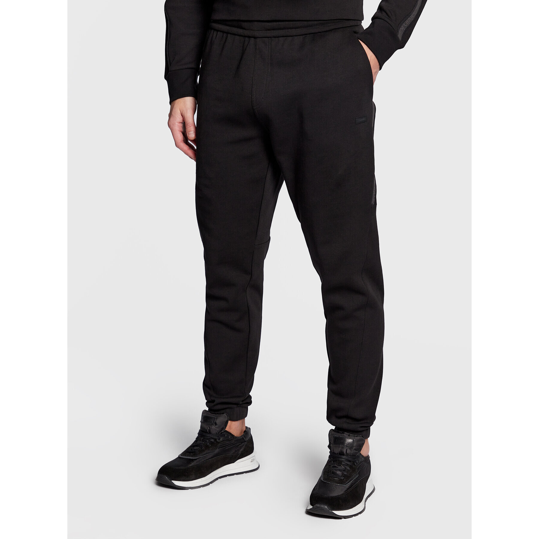 Calvin Klein Долнище анцуг K10K110820 Черен Regular Fit - Pepit.bg