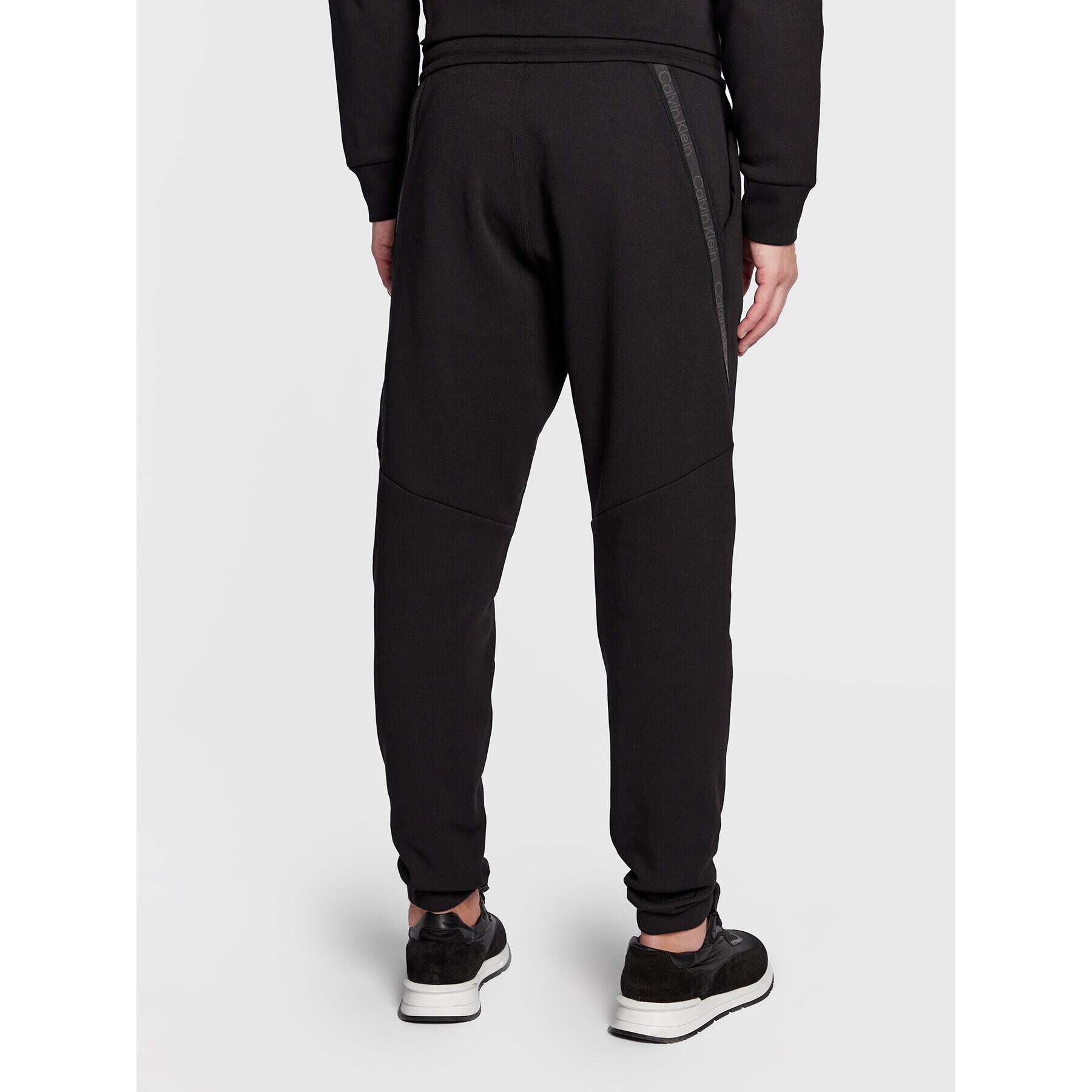 Calvin Klein Долнище анцуг K10K110820 Черен Regular Fit - Pepit.bg