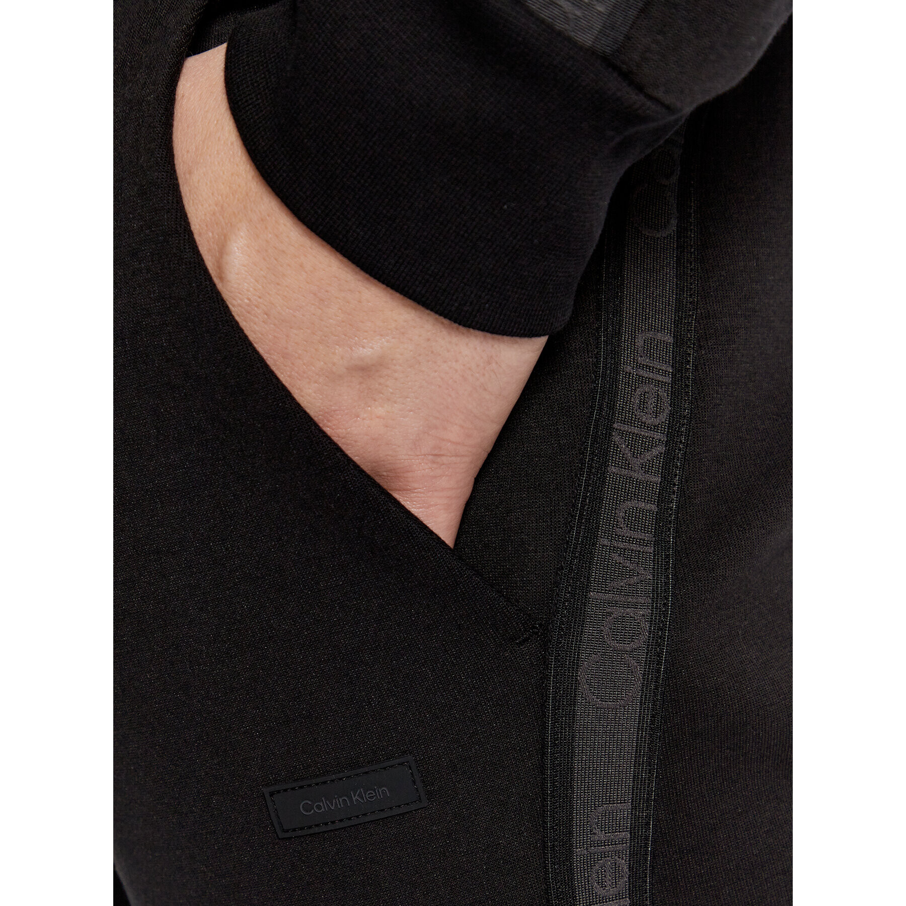 Calvin Klein Долнище анцуг K10K110820 Черен Regular Fit - Pepit.bg
