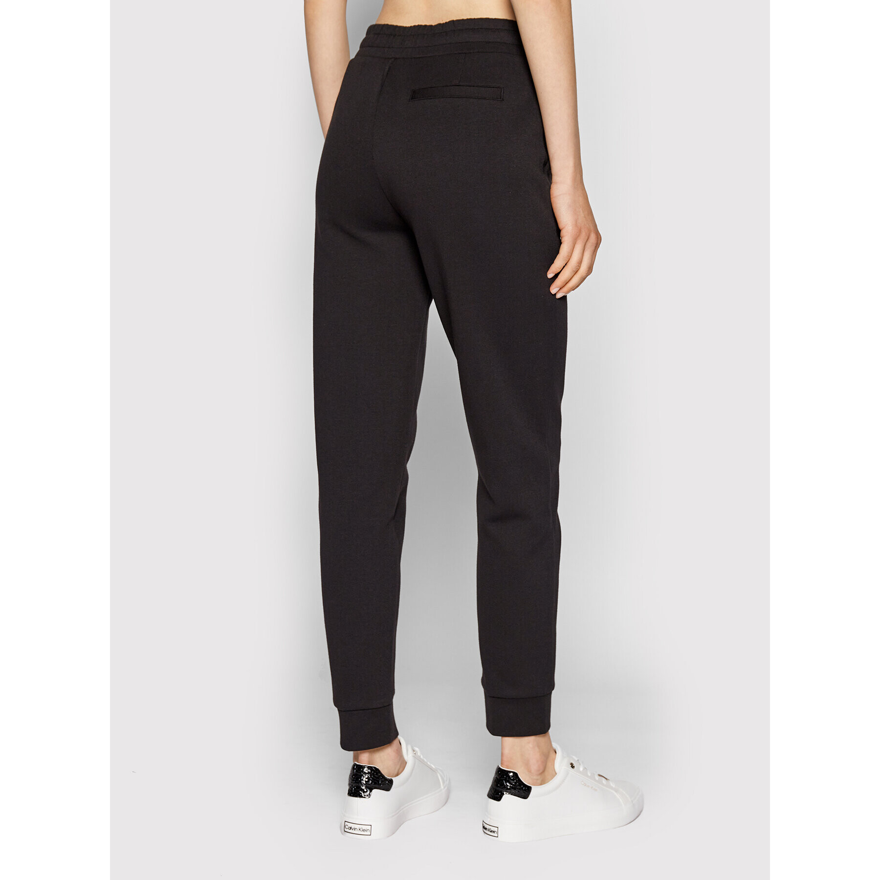 Calvin Klein Долнище анцуг K20K20442 Черен Regular Fit - Pepit.bg
