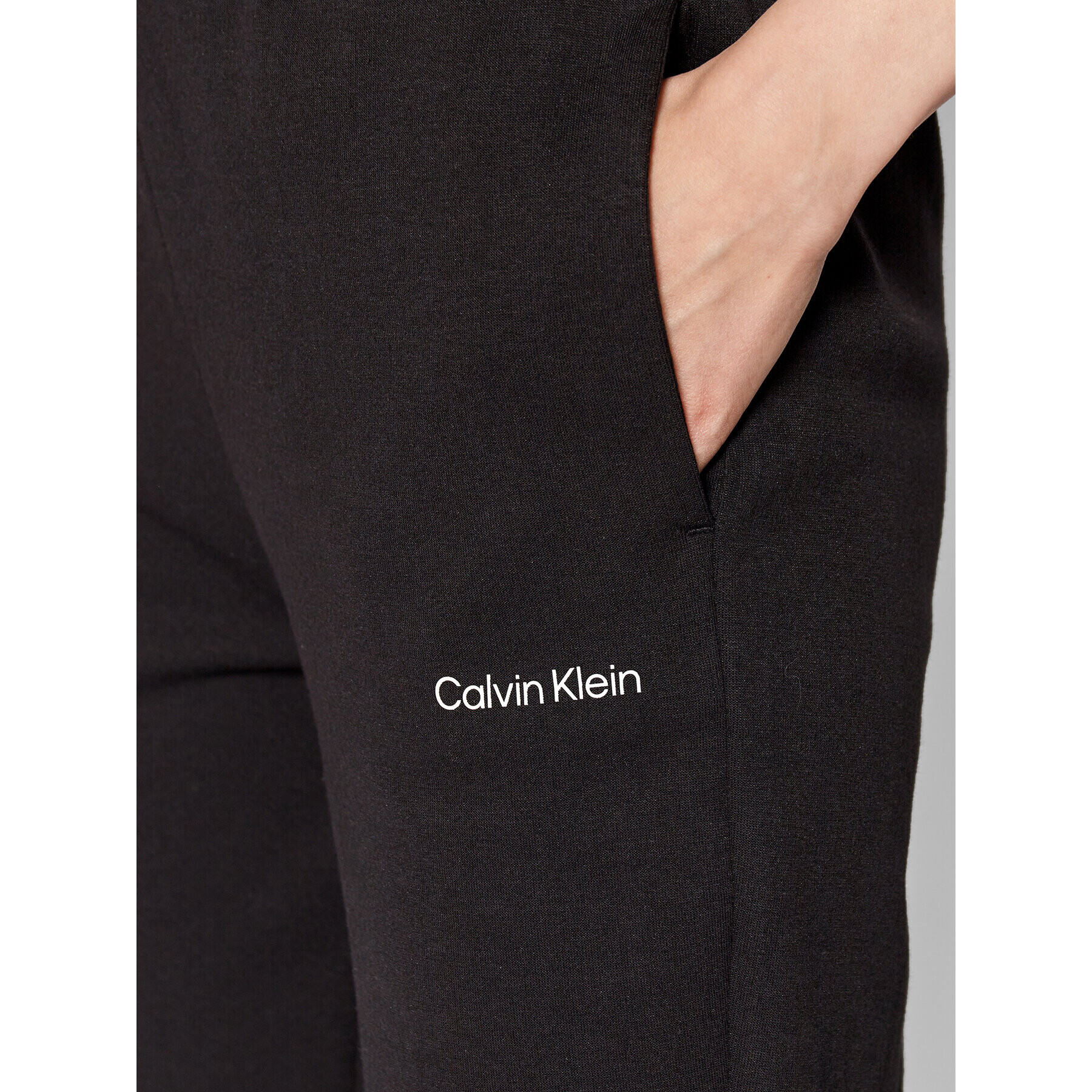 Calvin Klein Долнище анцуг K20K20442 Черен Regular Fit - Pepit.bg