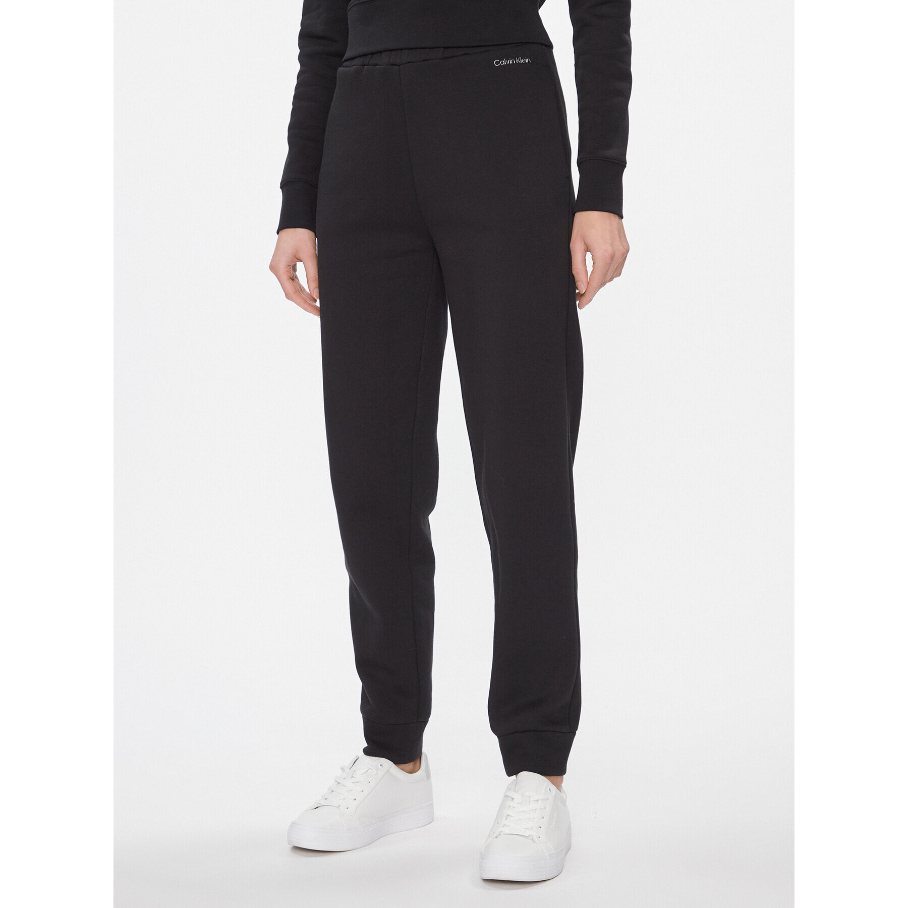 Calvin Klein Долнище анцуг Metallic Micro Logo Jogger K20K206965 Черен Regular Fit - Pepit.bg