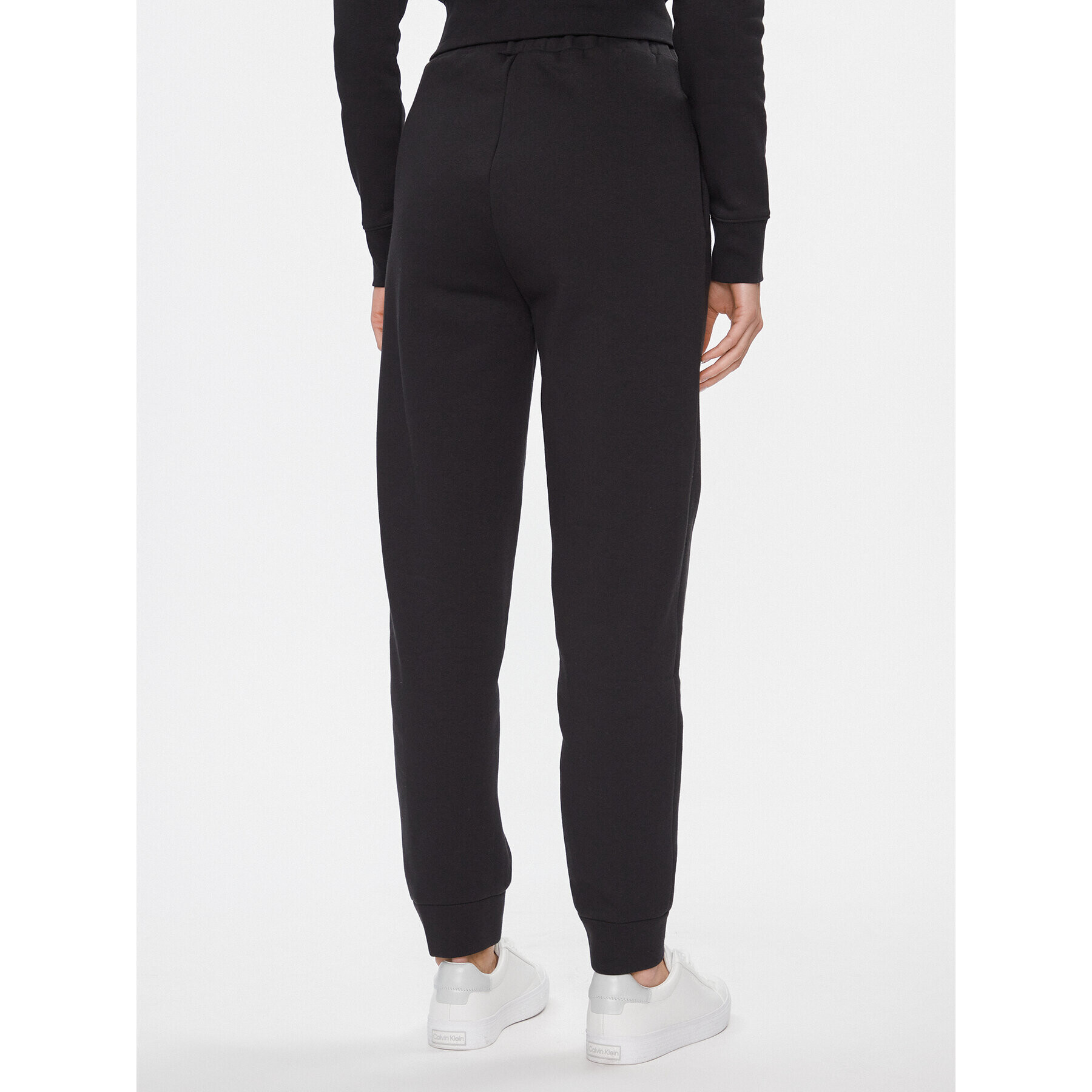 Calvin Klein Долнище анцуг Metallic Micro Logo Jogger K20K206965 Черен Regular Fit - Pepit.bg