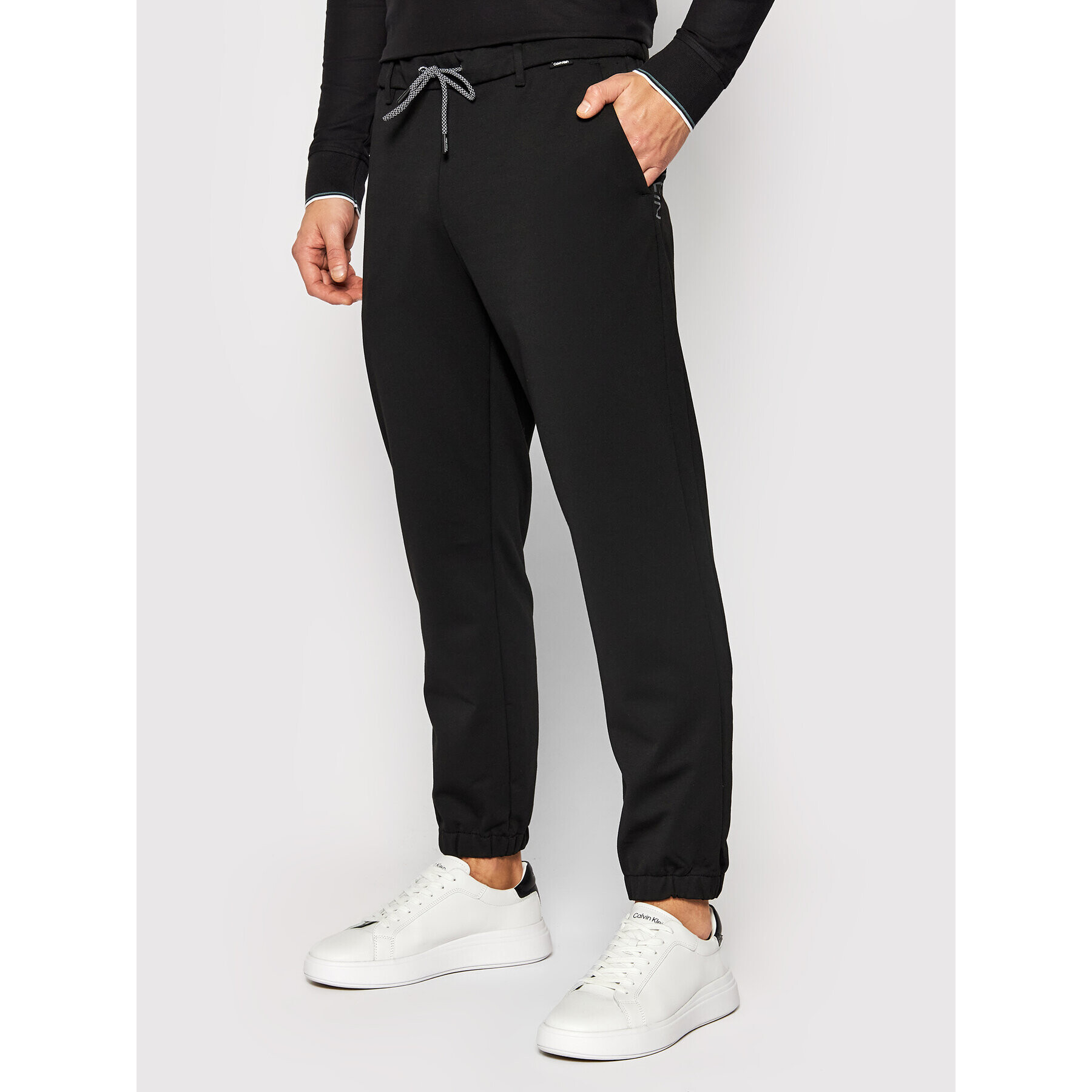 Calvin Klein Долнище анцуг Comfort K10K107498 Черен Regular Fit - Pepit.bg