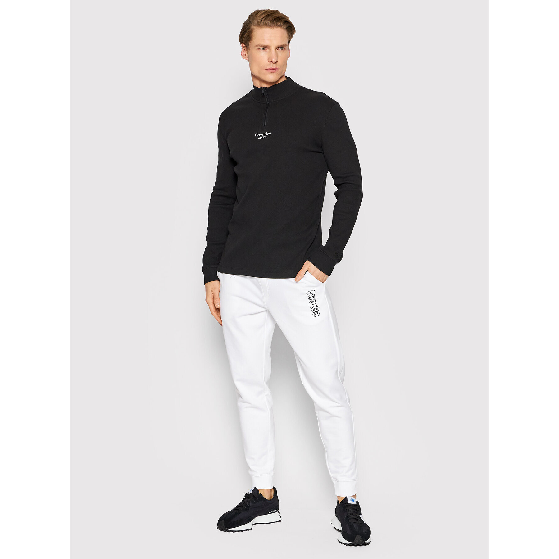 Calvin Klein Долнище анцуг Mirrored Logo K10K108938 Бял Regular Fit - Pepit.bg