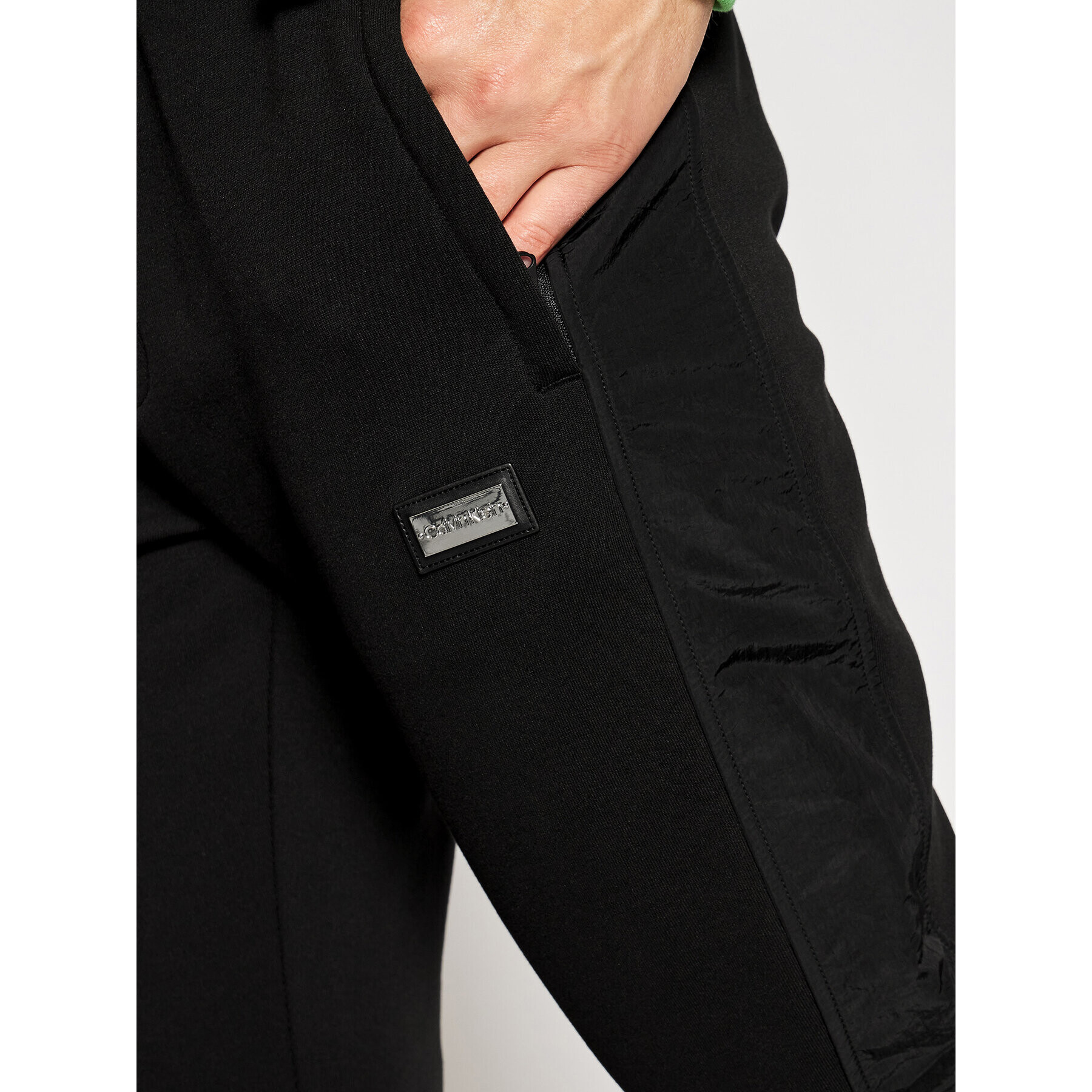 Calvin Klein Долнище анцуг Premium Badge K10K106932 Черен Regular Fit - Pepit.bg