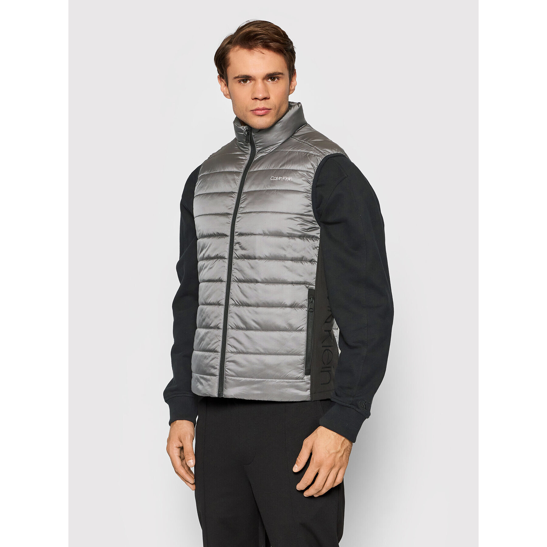 Calvin Klein Елек Essential Side Logo K10K107337 Сив Regular Fit - Pepit.bg