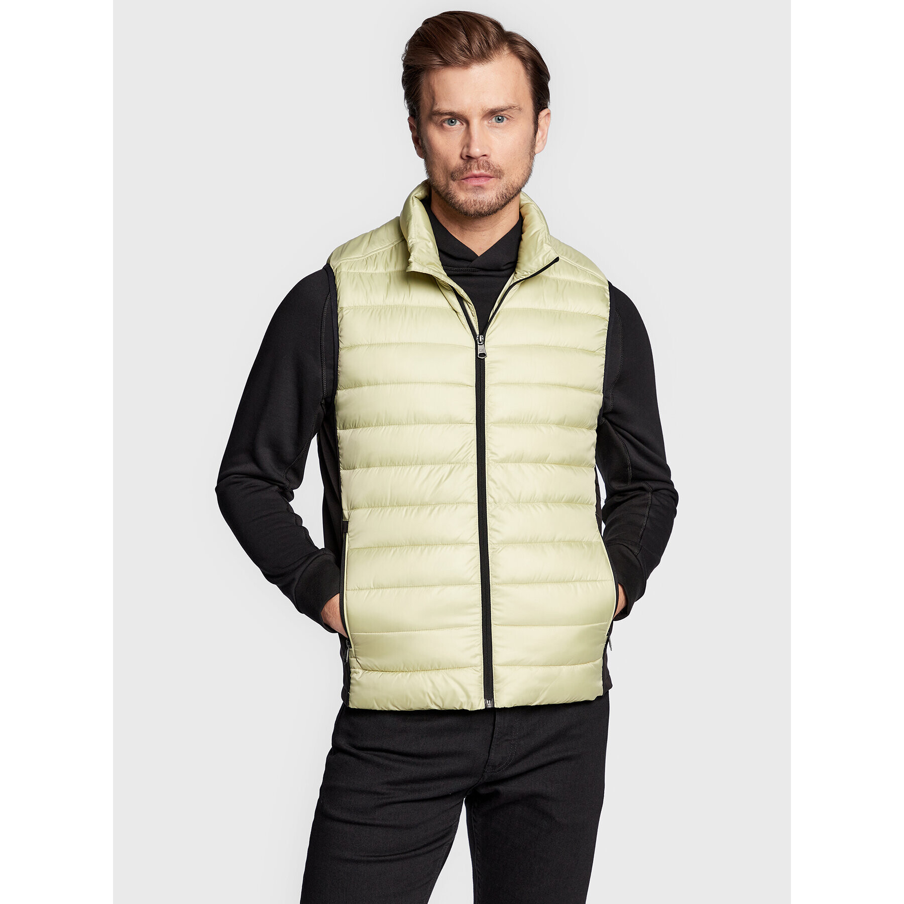 Calvin Klein Елек Side Logo K10K108292 Зелен Regular Fit - Pepit.bg