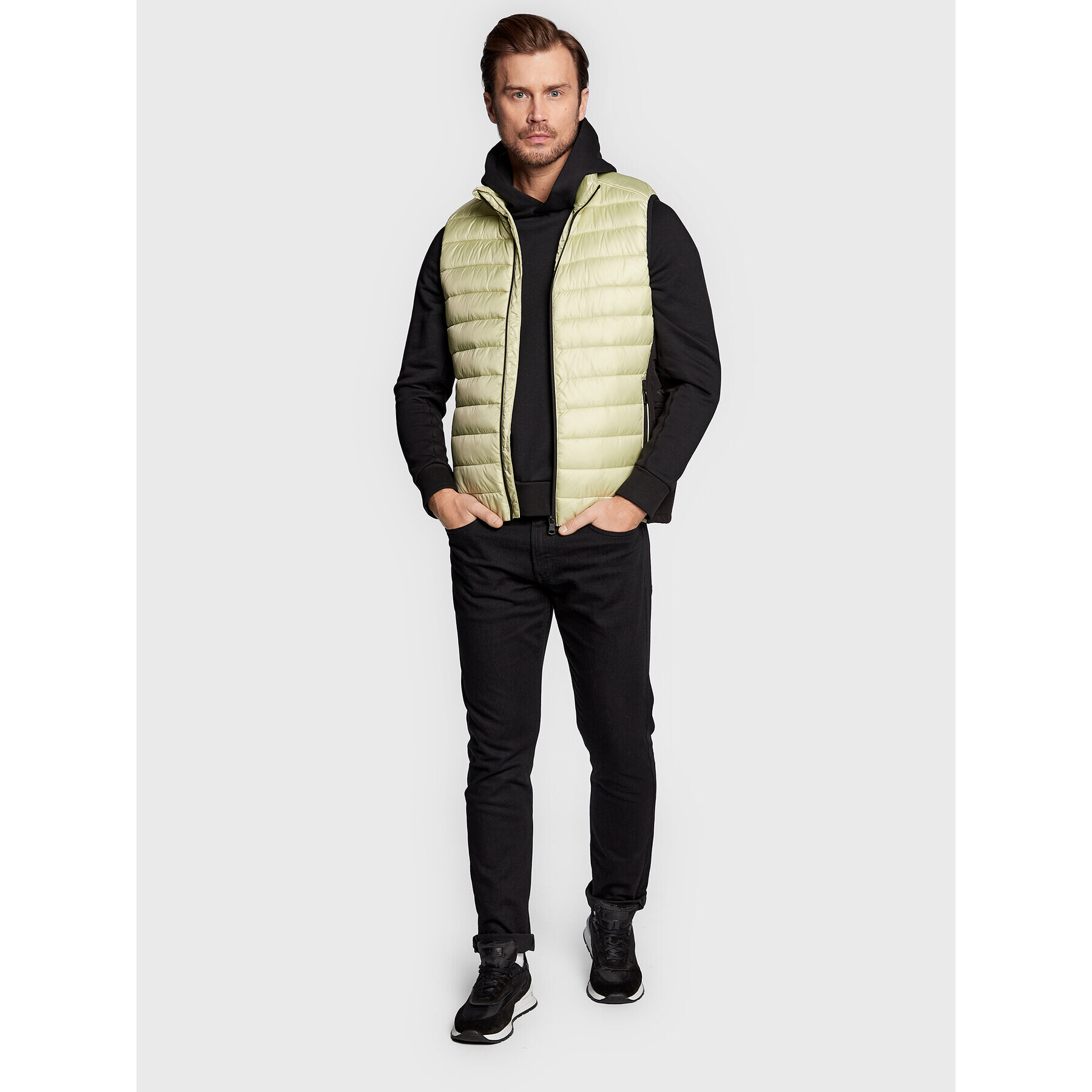 Calvin Klein Елек Side Logo K10K108292 Зелен Regular Fit - Pepit.bg