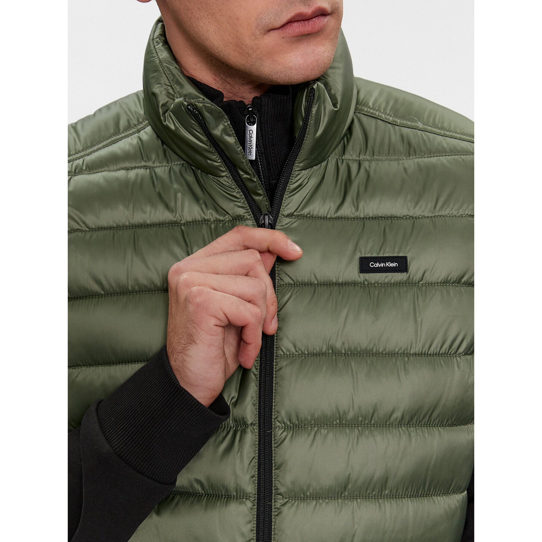 Calvin Klein Елек Side Logo K10K108292 Зелен Regular Fit - Pepit.bg